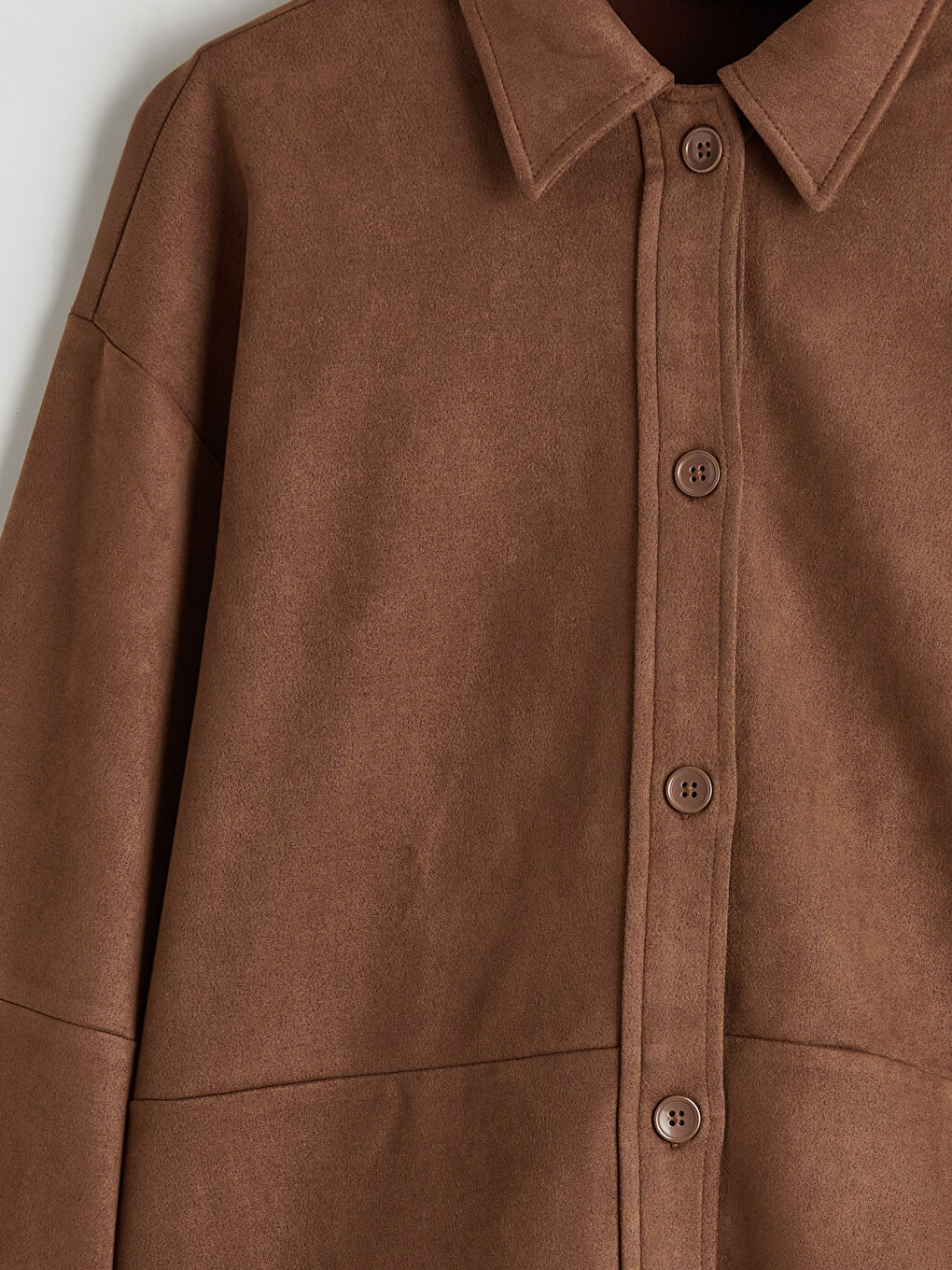 Bej Oversize Kadın Süet Görünümlü Gömlek-5