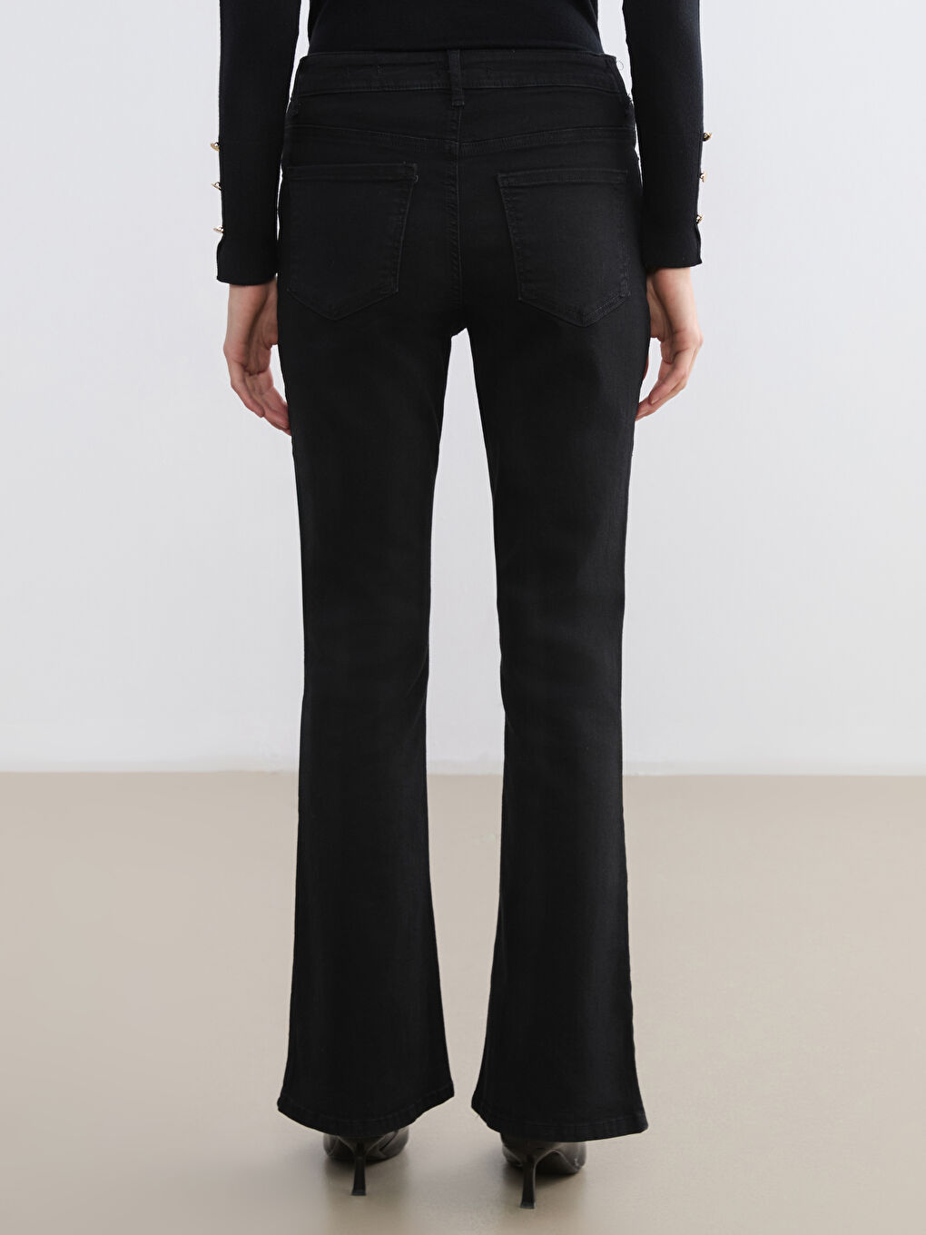 Mars Ausgestellte Damen Jeans-3