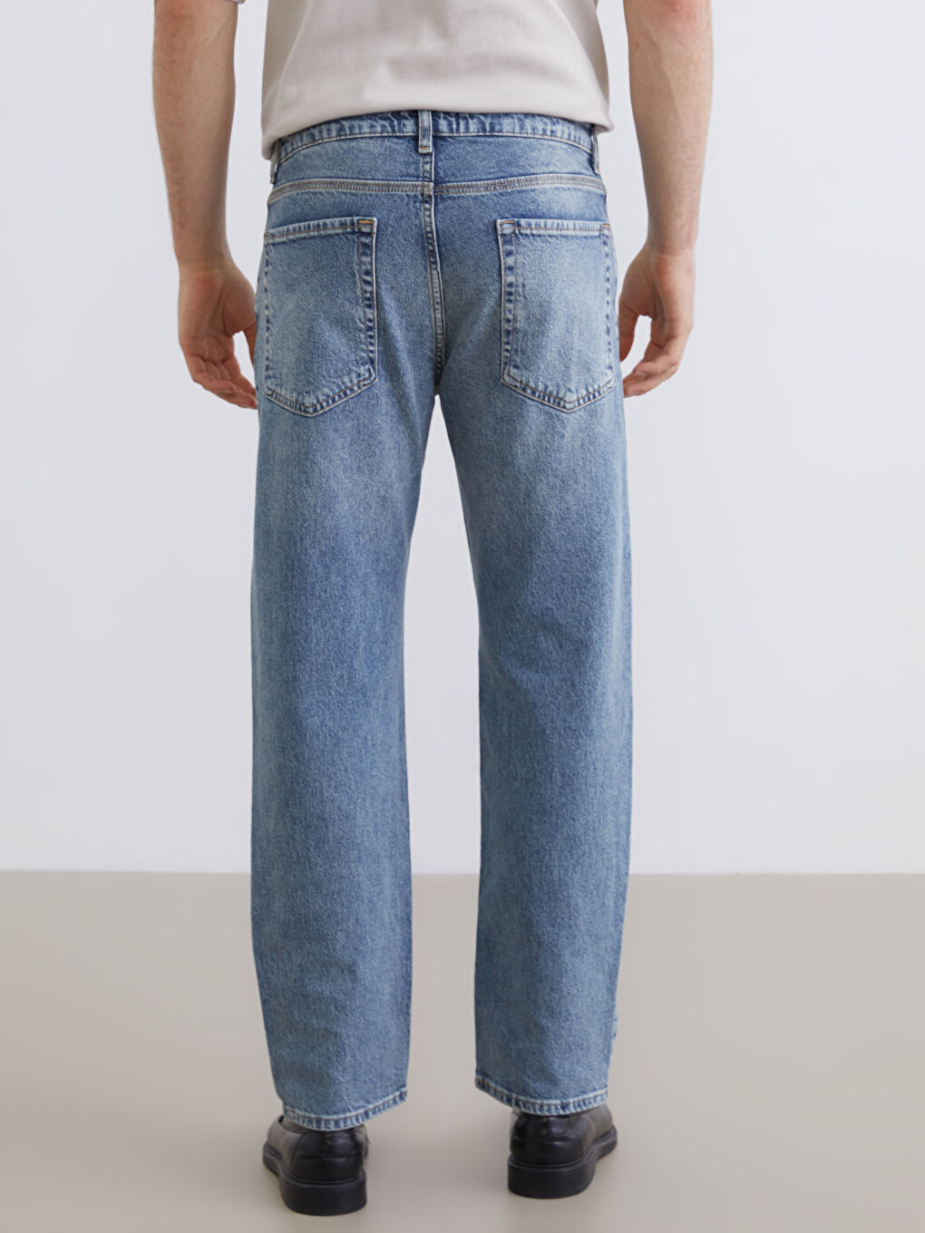 İndigo 700 Straight Fit Erkek Jean Pantolon-3