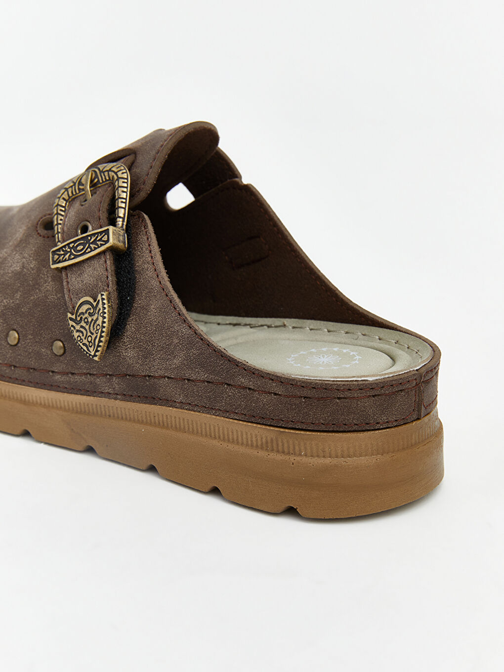 شبشب منزلي بني امرأة-4