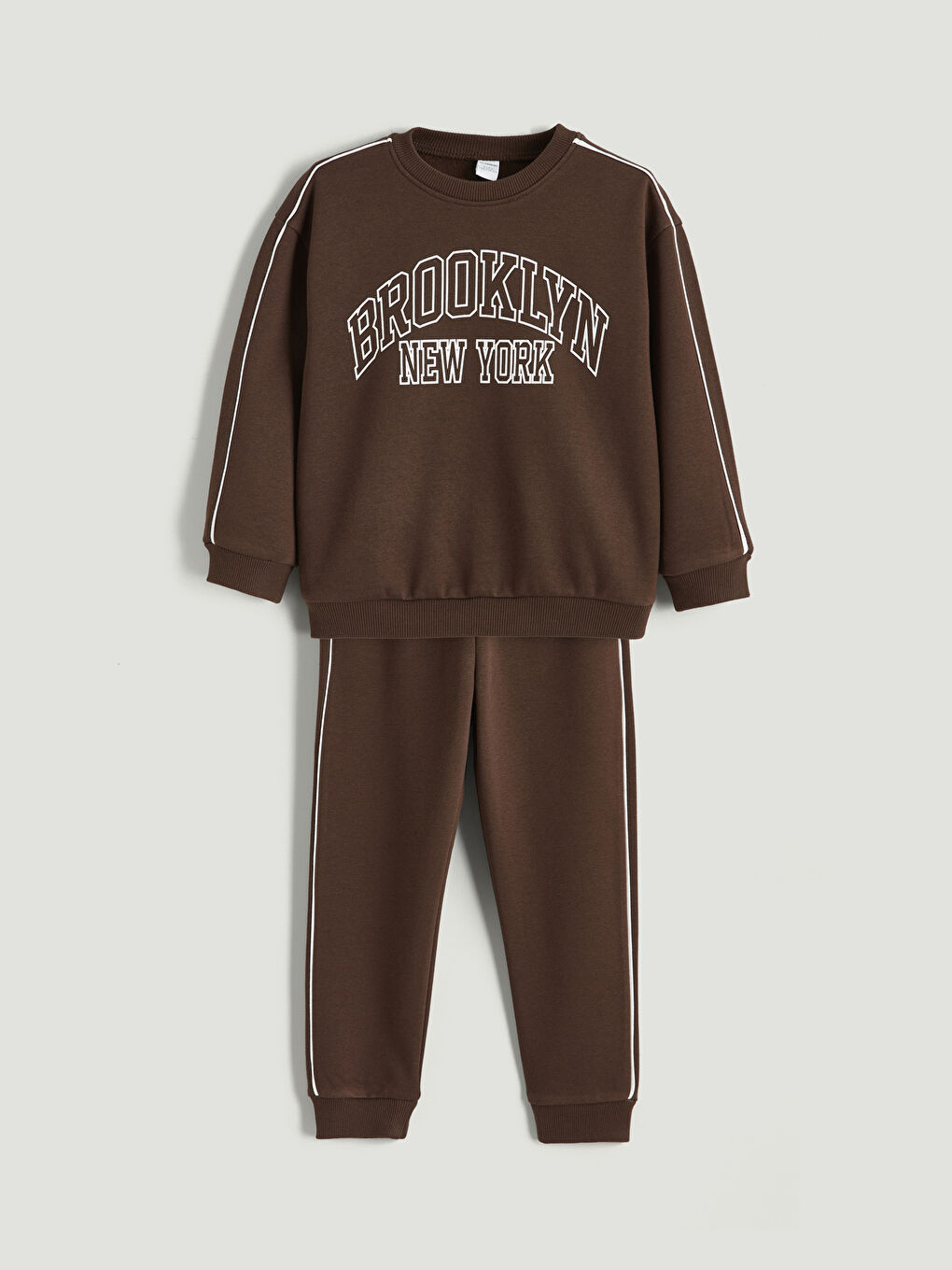 Kahverengi New York Baskılı Erkek Çocuk Kalın Sweatshirt ve Eşofman Altı