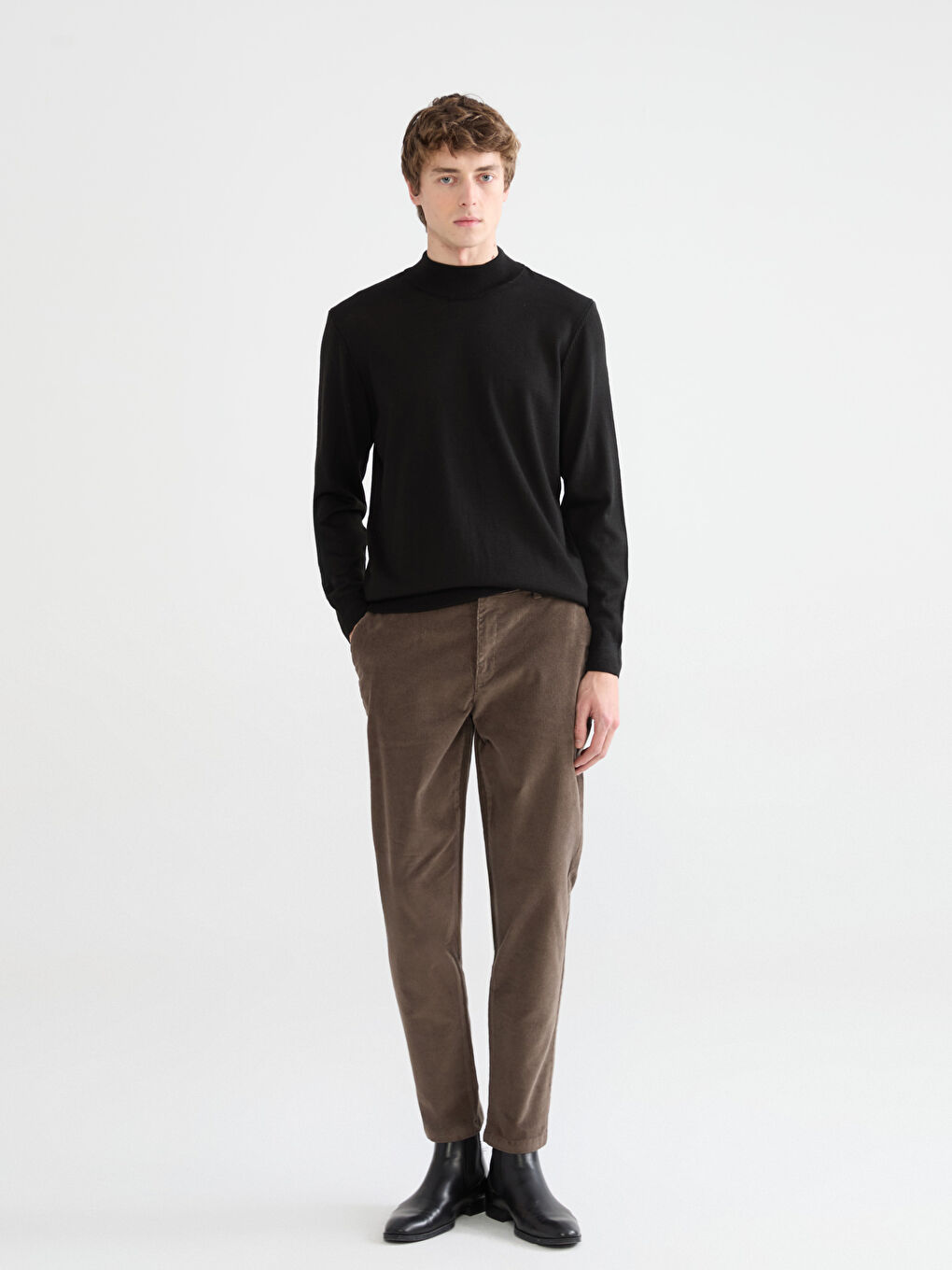 Siyah Yarım Balıkçı Yaka Erkek Triko Kazak-1