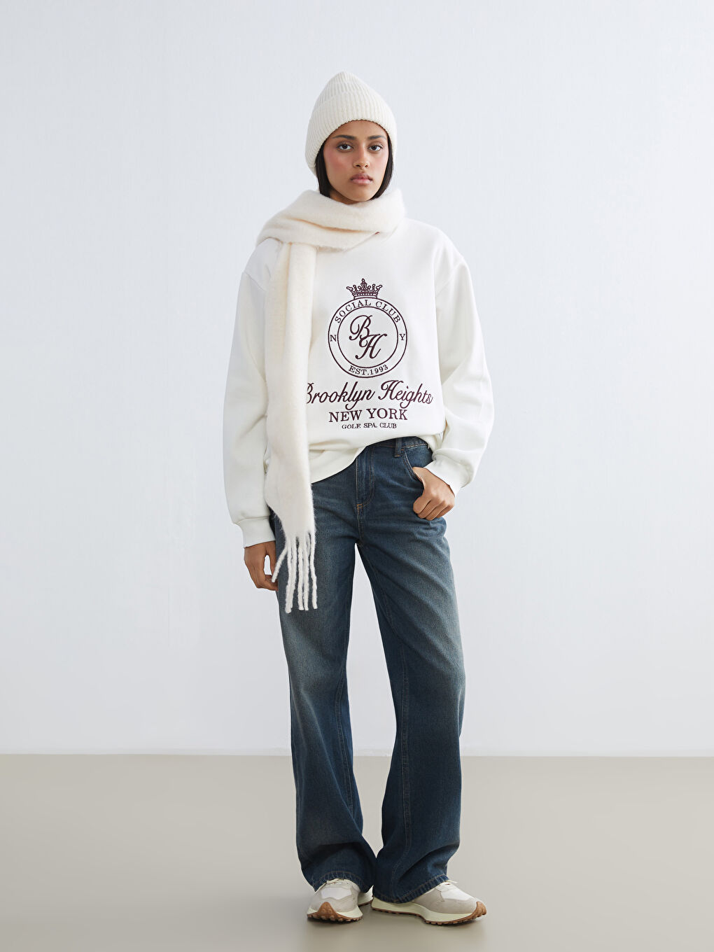 Женщины экрю Свитшот-1