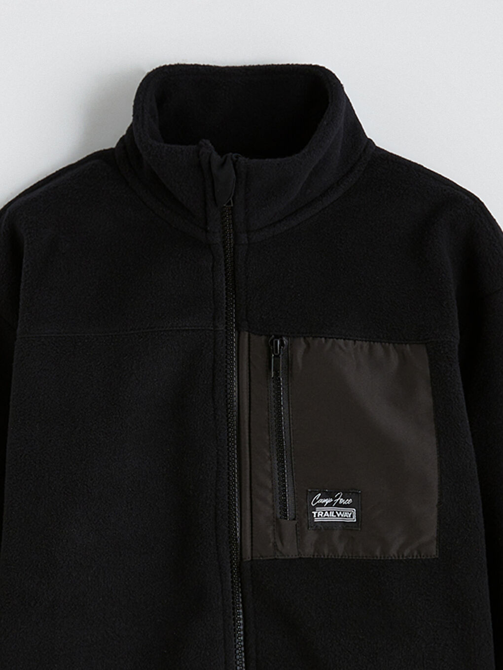 Siyah Dik Yaka Erkek Çocuk Fermuarlı Polar Hırka-1