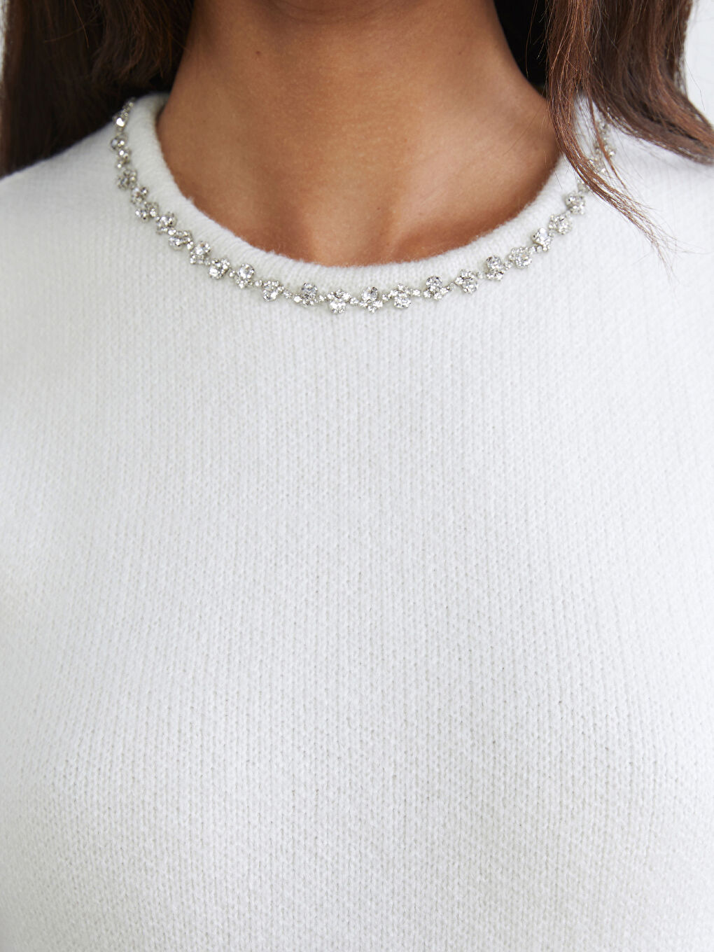 Ekru Bisiklet Yaka Taşlı Kadın Triko Süveter-2