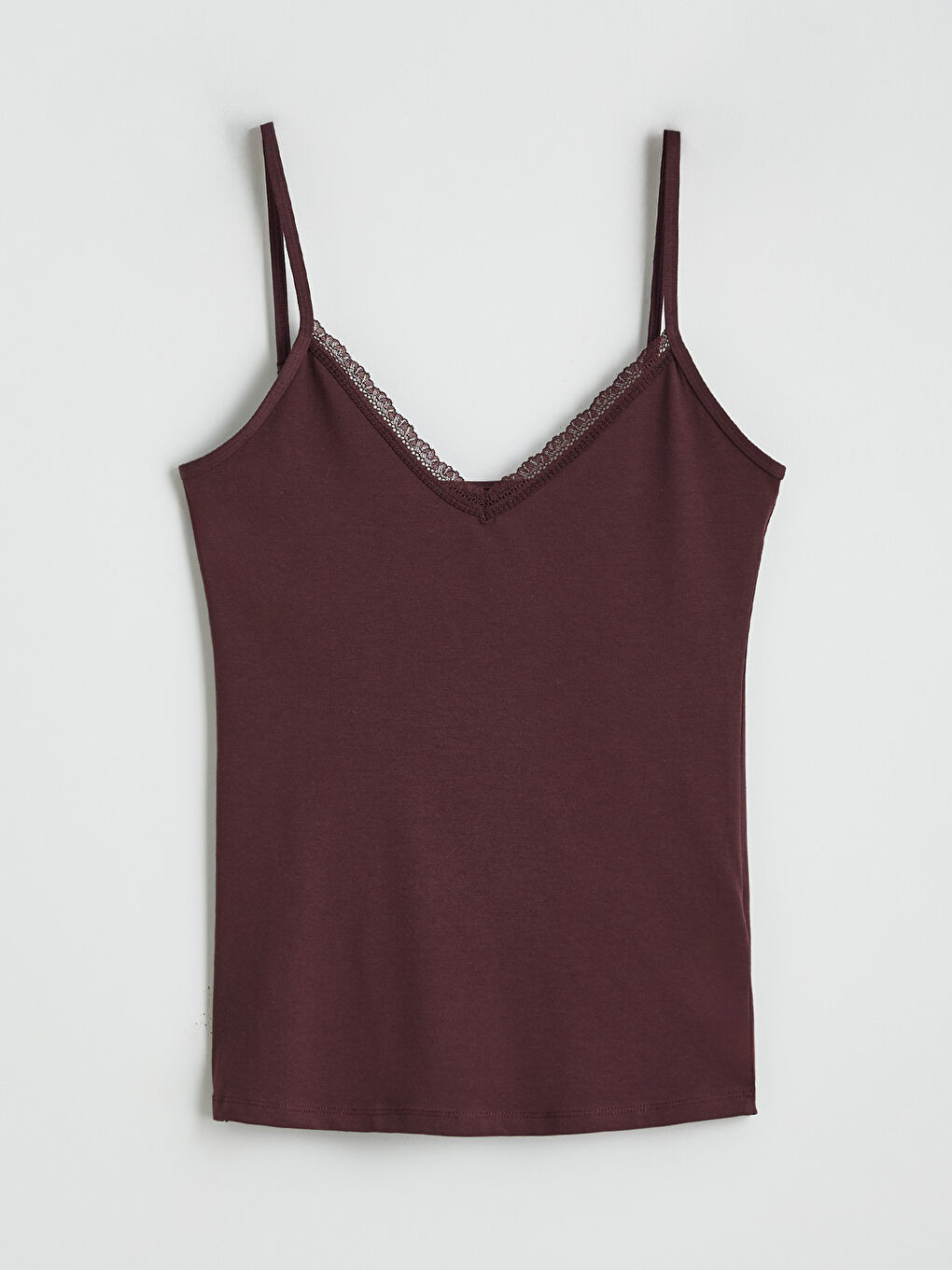 Mürdüm V Yaka Dantel Detaylı Askılı Kadın Atlet-4