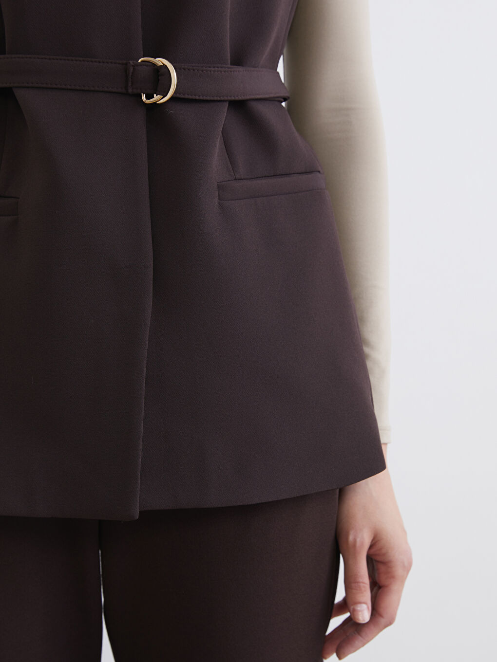 Kahverengi V Yaka Kemerli Kadın Klasik Yelek-2