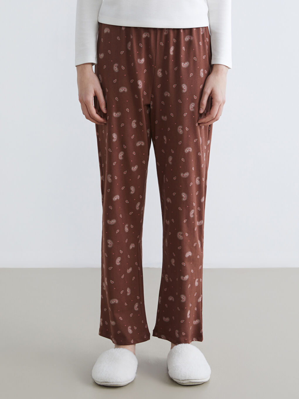 Узорчатые пижамные брюки с эластичным поясом-1