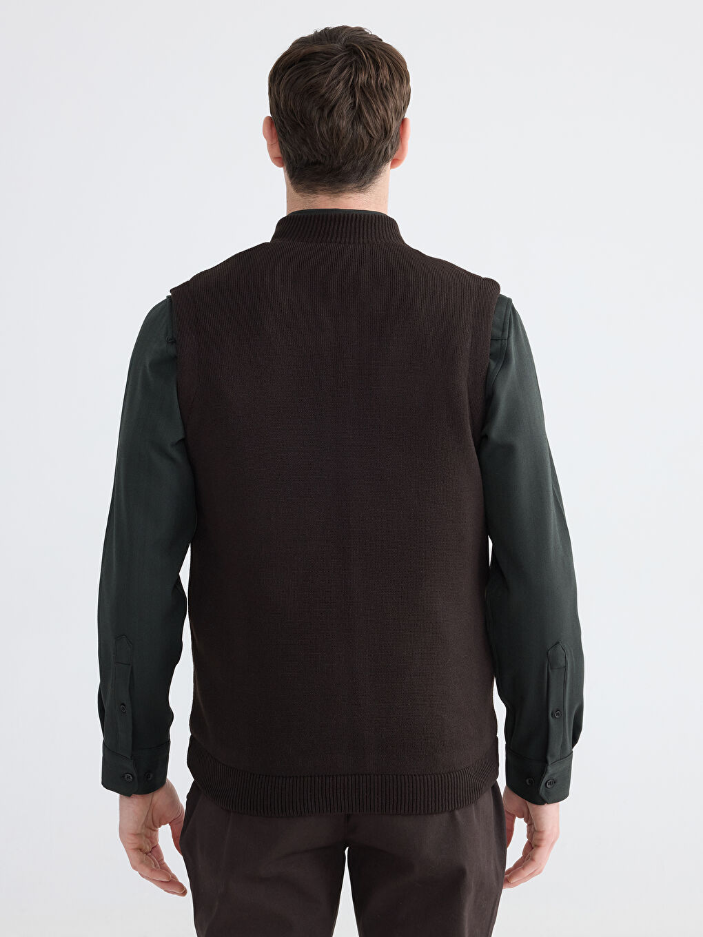 Standard Fit Varsity Collar Knit Vest-4