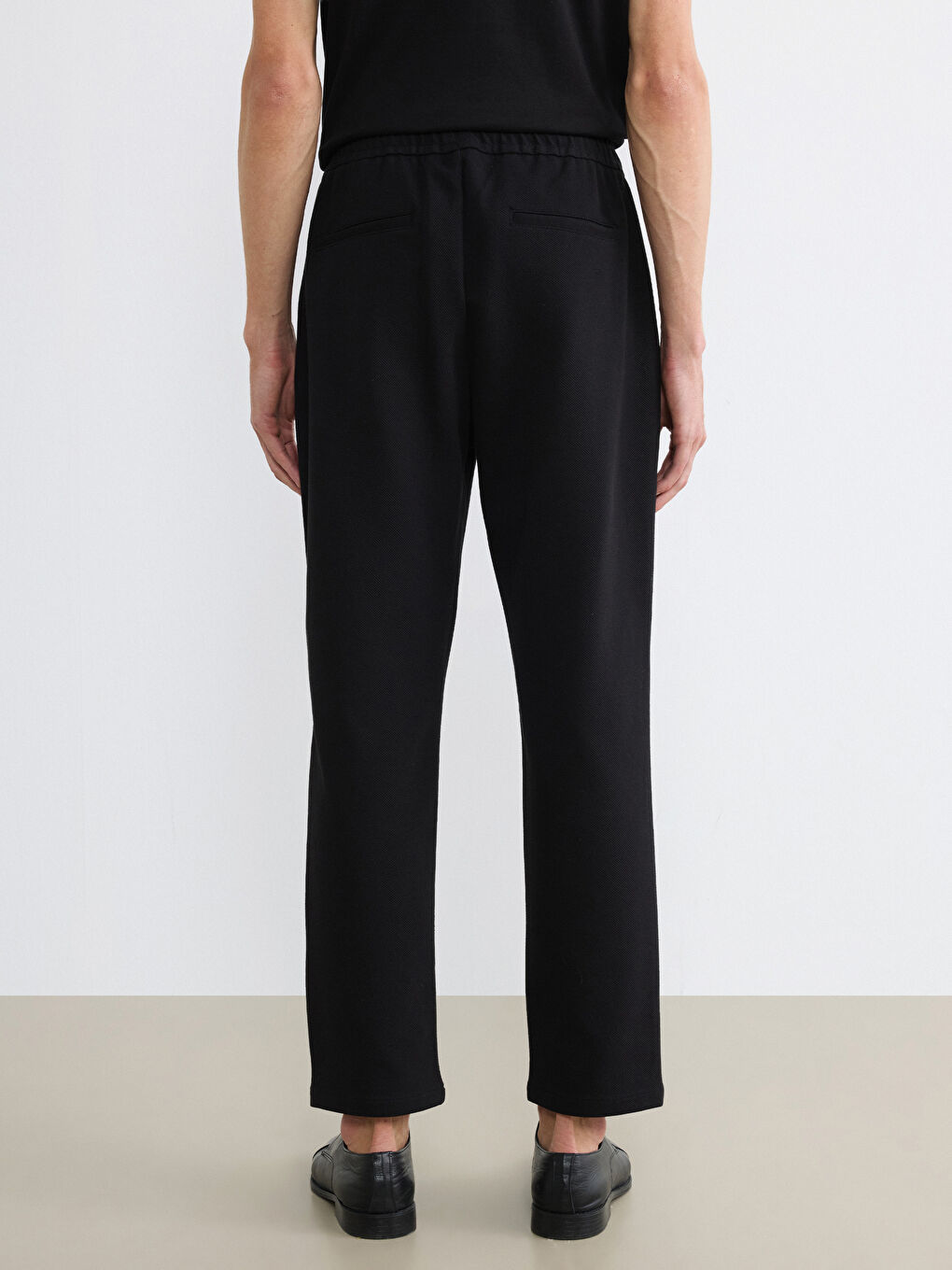 Siyah Standart Kalıp Erkek Pantolon-3