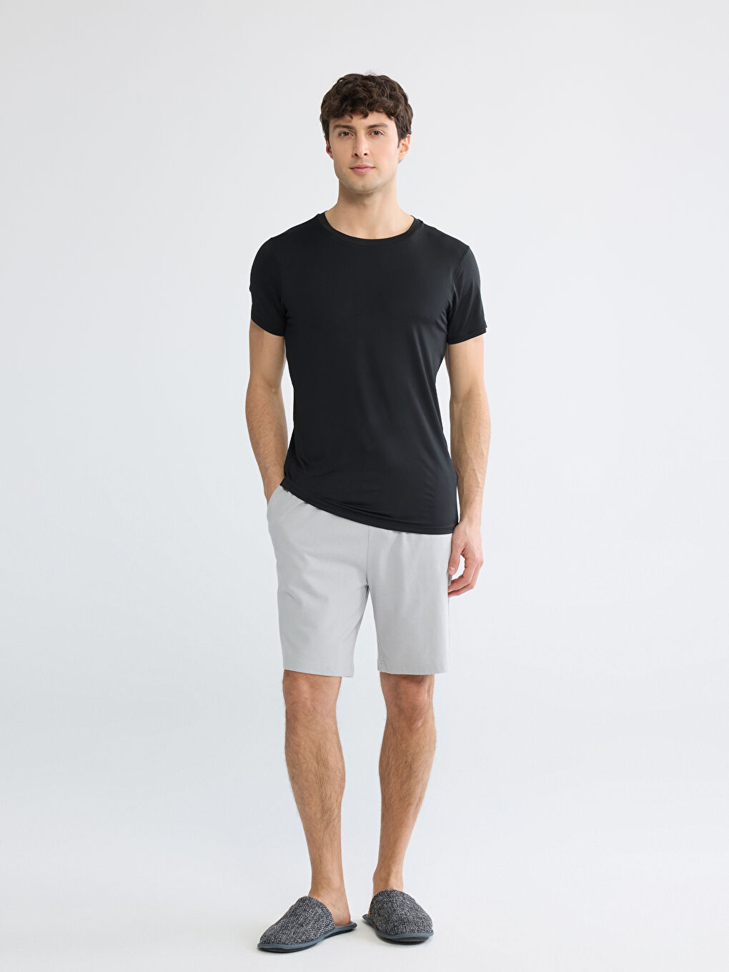 Siyah Bisiklet Yaka Kısa Kollu Erkek İç Giyim Atlet-1