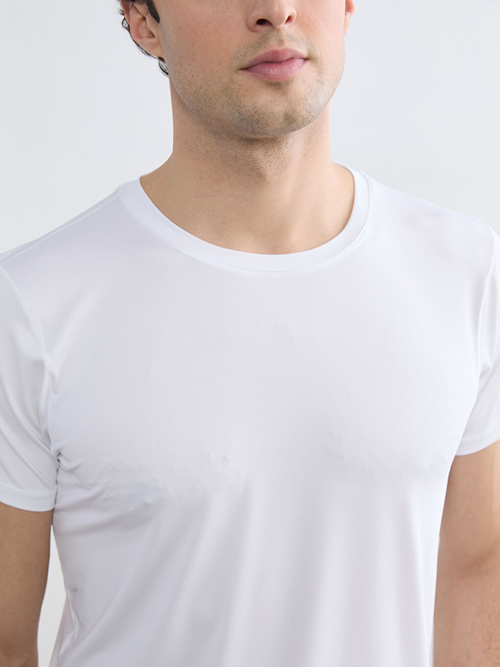 Beyaz Bisiklet Yaka Erkek İç Giyim Atlet-2