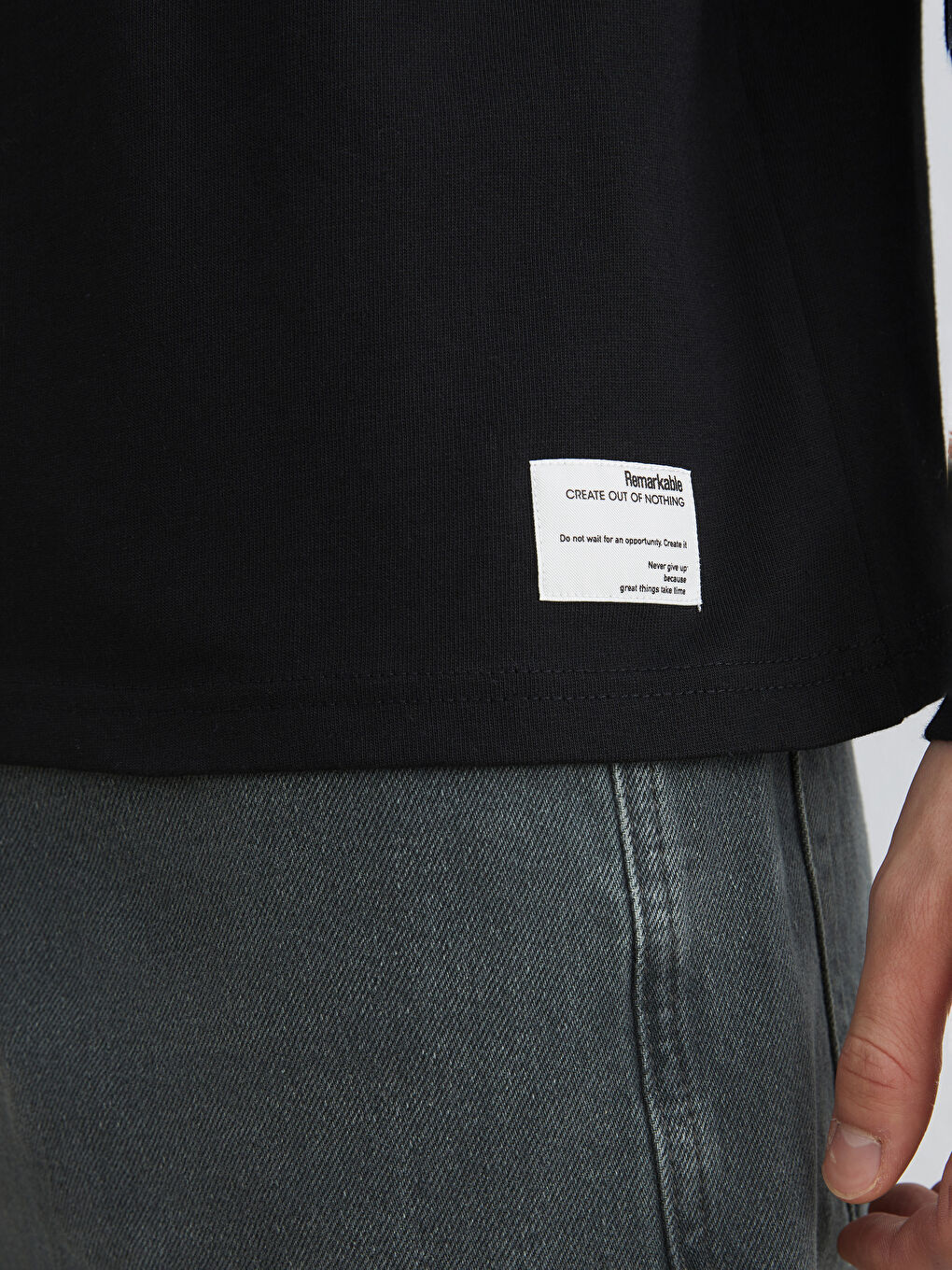 Siyah Bisiklet Yaka Uzun Kollu Erkek Tişört-2