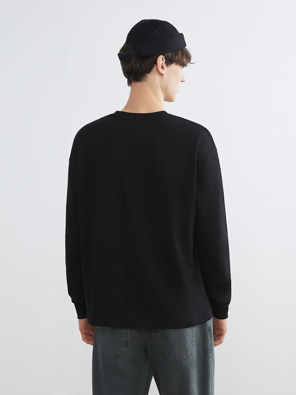 Siyah Bisiklet Yaka Uzun Kollu Erkek Tişört-3