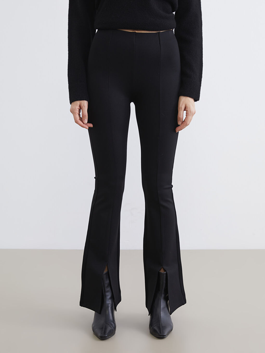 سترێج ڕه‌ش ژن-1