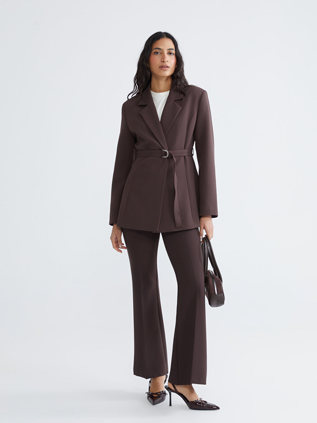 Kahverengi Beli Kemerli Kadın Blazer Ceket-1