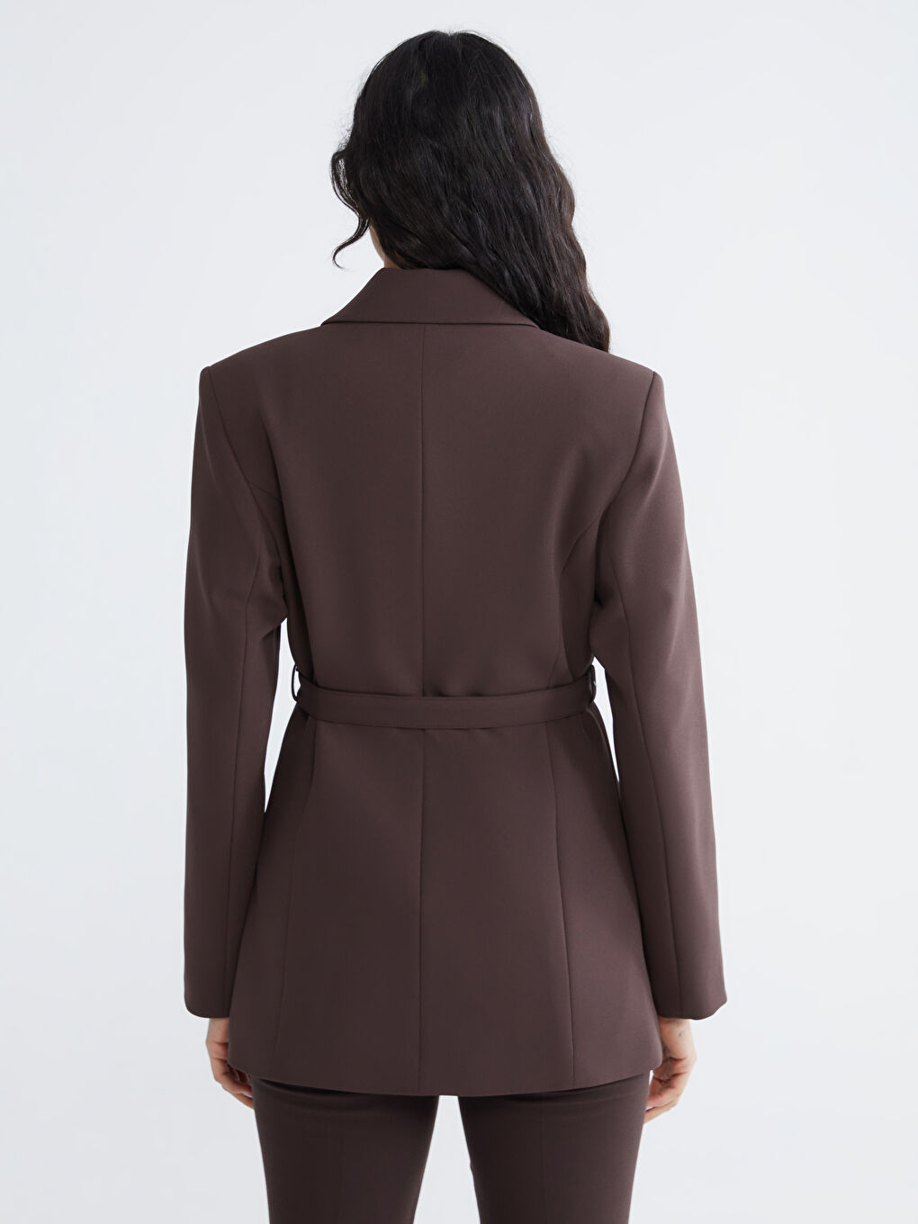 Kahverengi Beli Kemerli Kadın Blazer Ceket-3