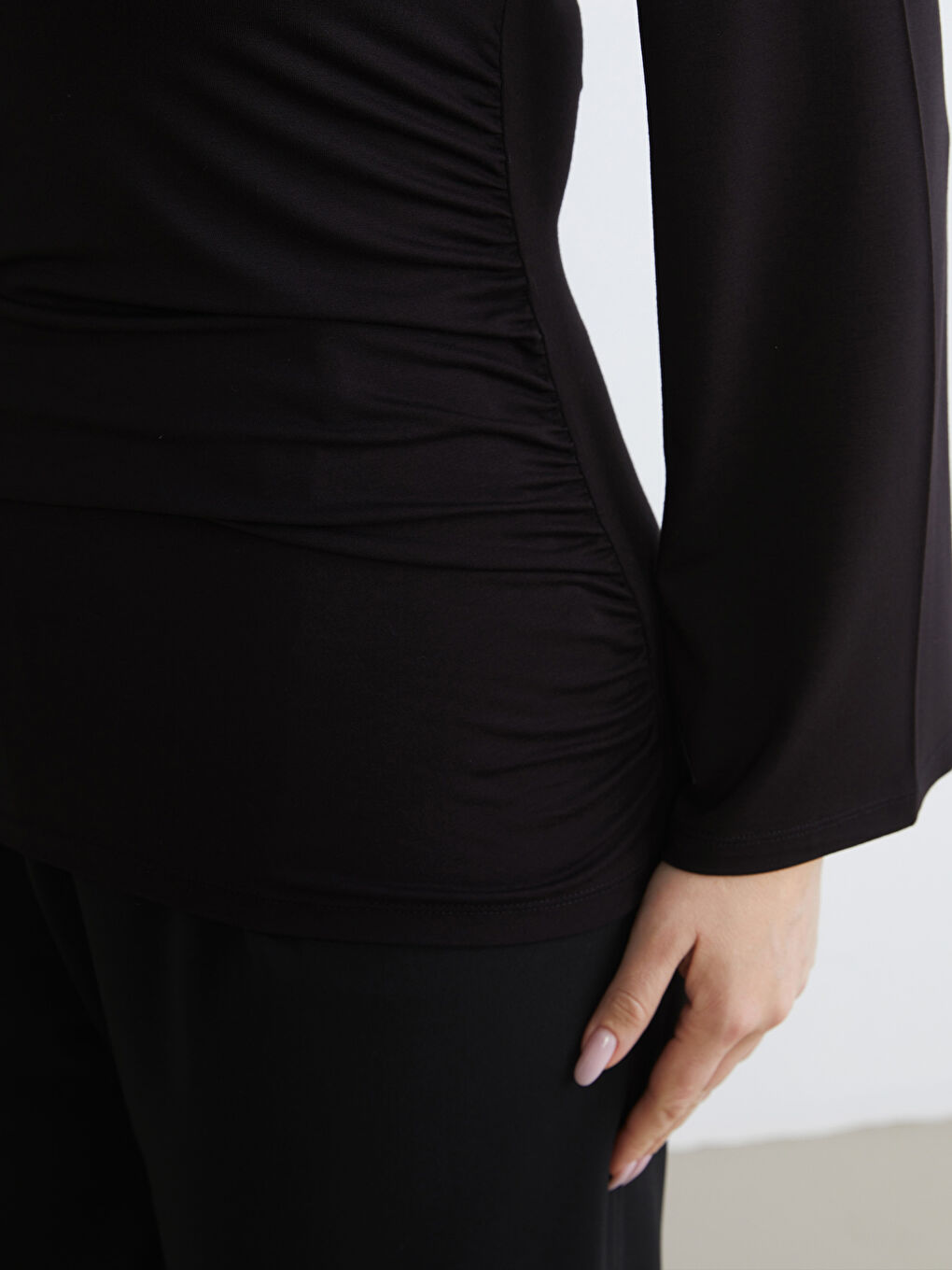 Siyah Büyük Beden Bisiklet Yaka Büzgülü Body-3