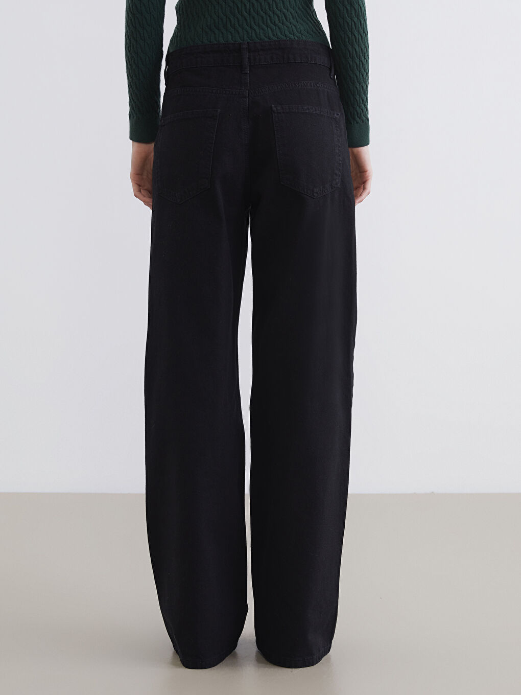 Женские широкие джинсы-3