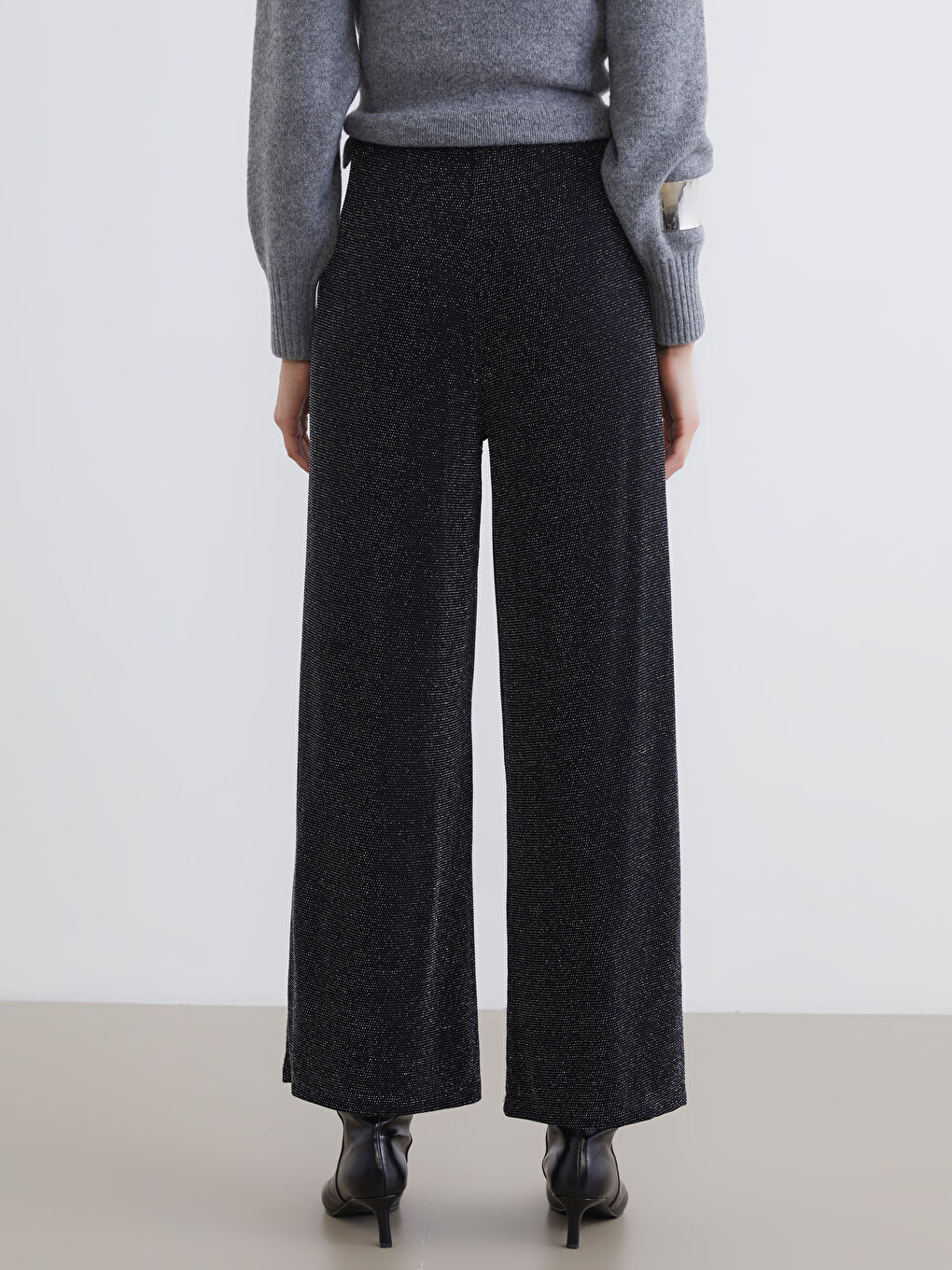 Metalik Beli Lastikli Parlak Görünümlü Kadın Pantolon-3