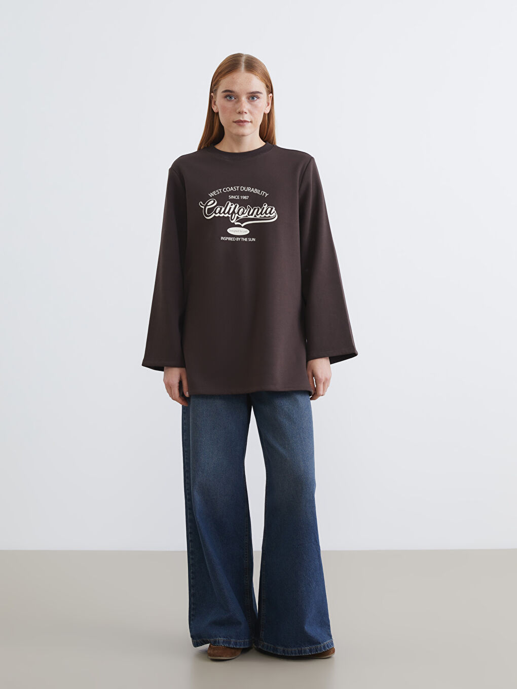Kahverengi California Baskılı Kadın Kalın Sweatshirt Tunik-1