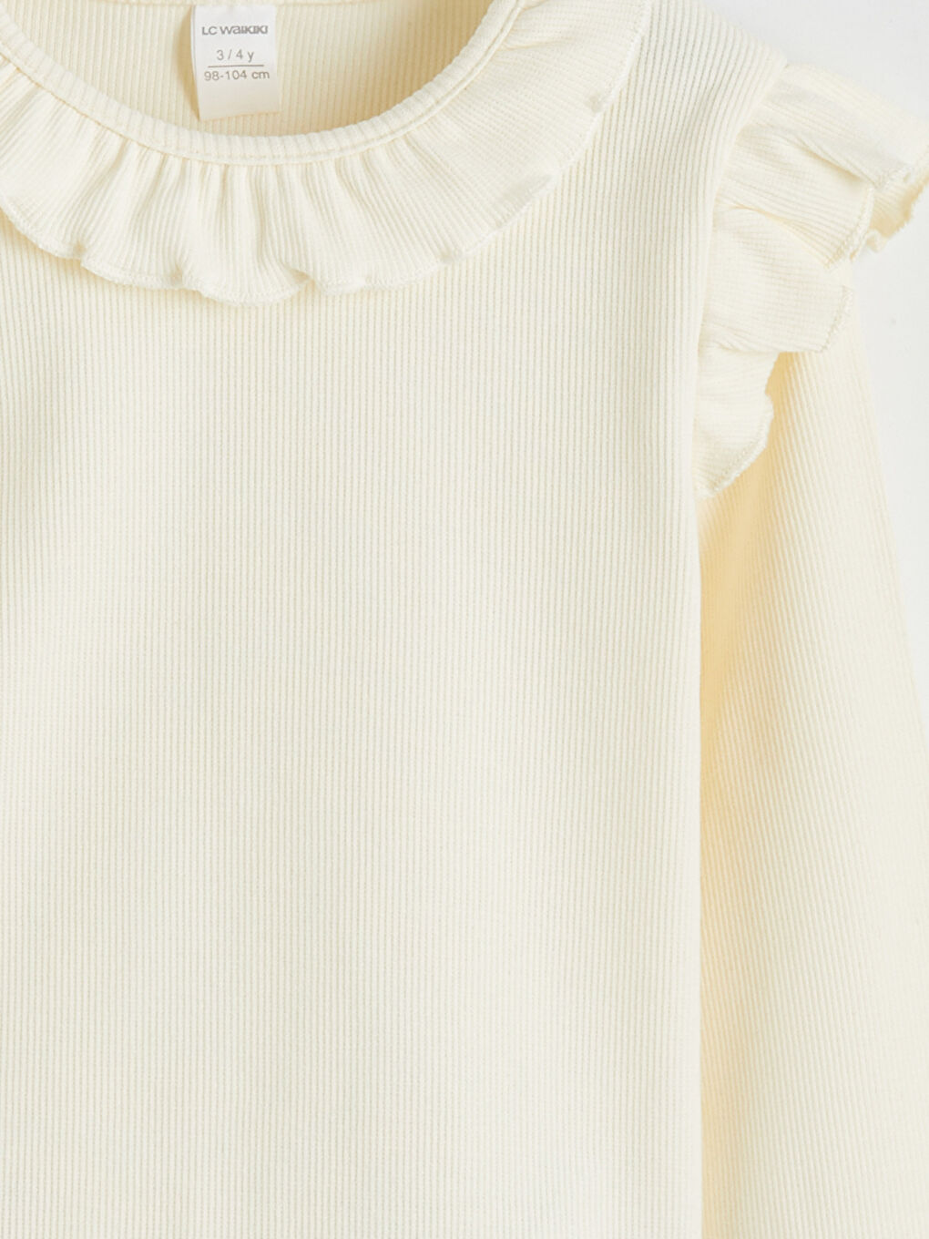 Ekru Yaka ve Omuzları Fırfırlı Kız Bebek Tişört-2