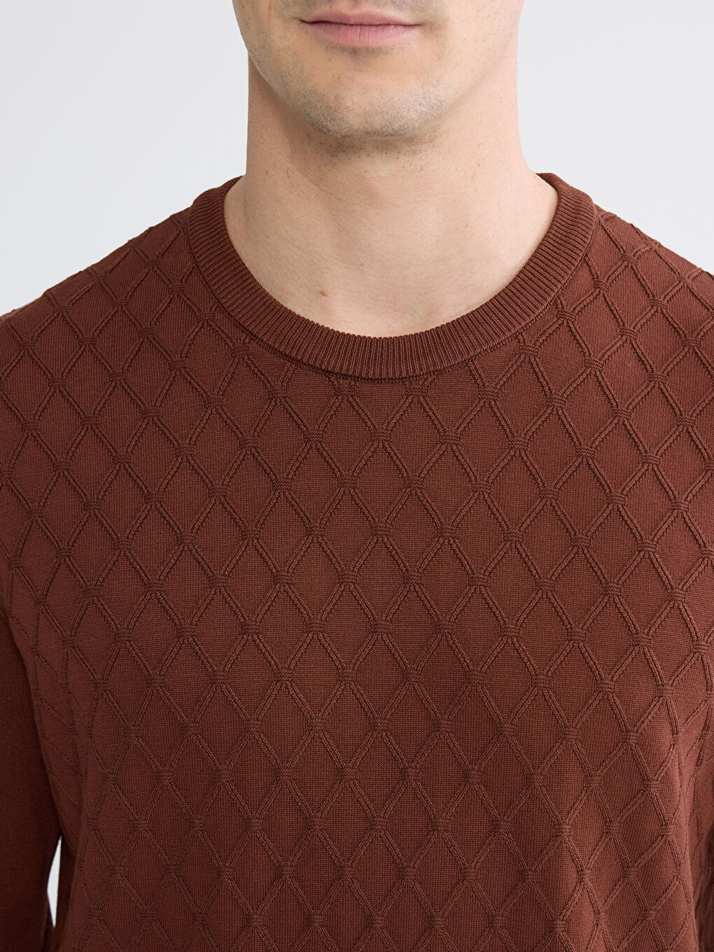 Kahverengi Bisiklet Yaka Baklava Desenli Triko Erkek Kazak-2