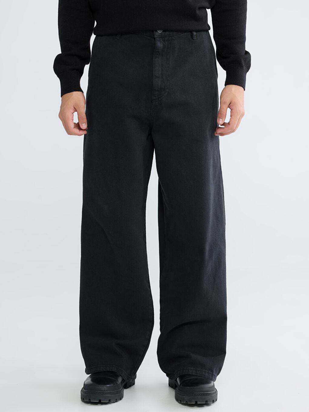 Standard Fit Twill Men's Trousers-1