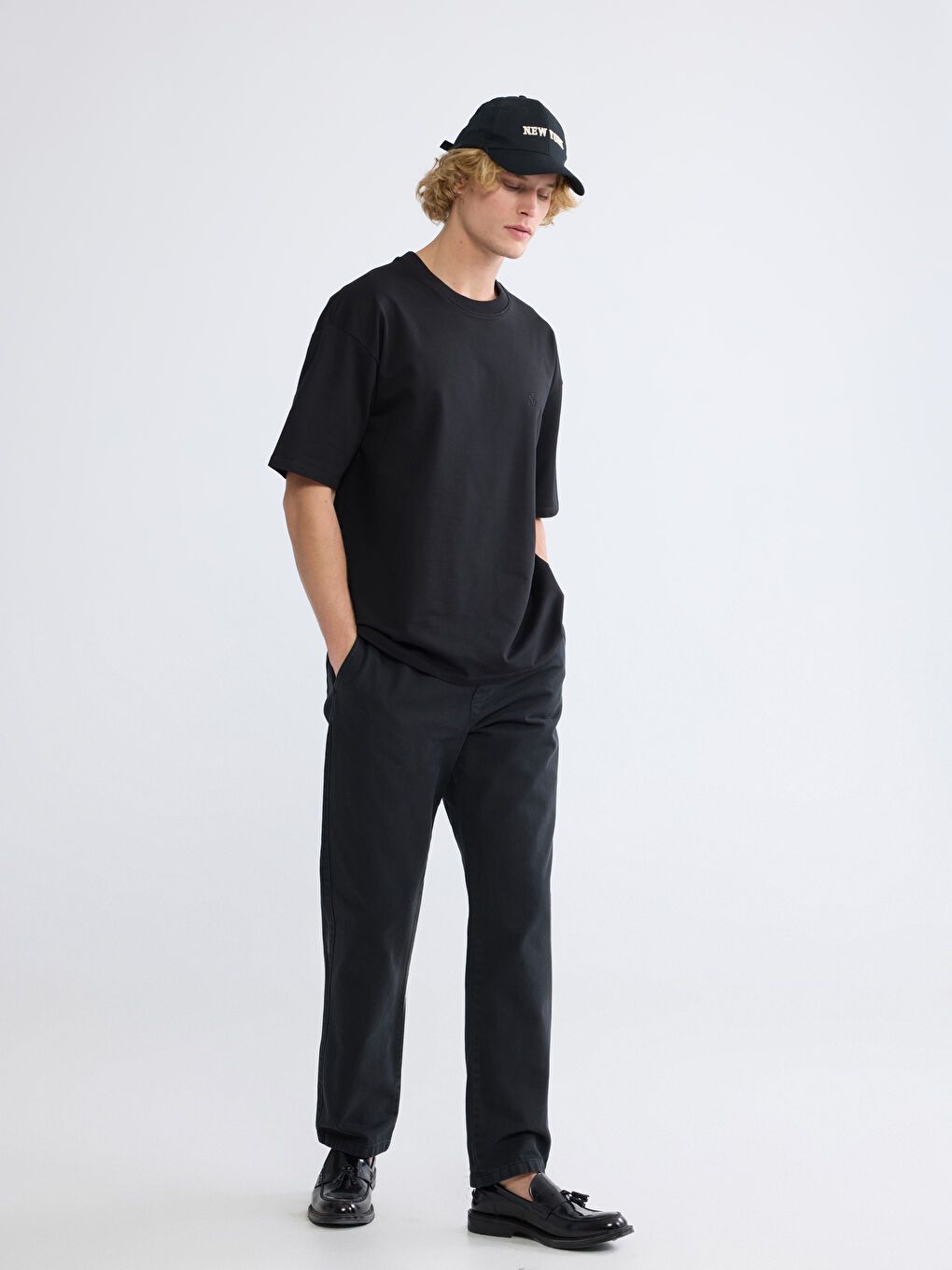 Siyah Rahat Kalıp Gabardin Erkek Pantolon