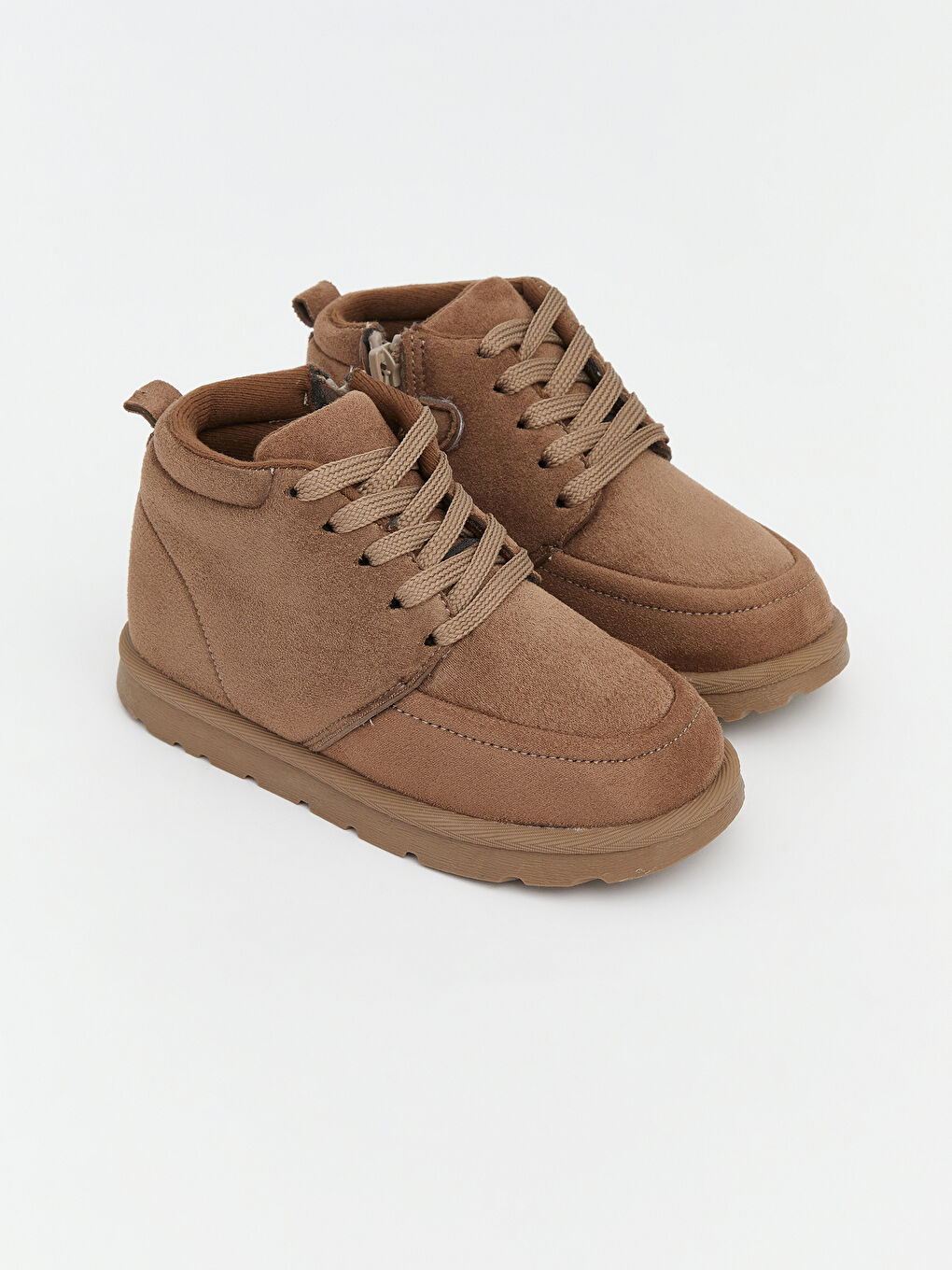 Kahverengi Süet Görünümlü Erkek Çocuk Bot