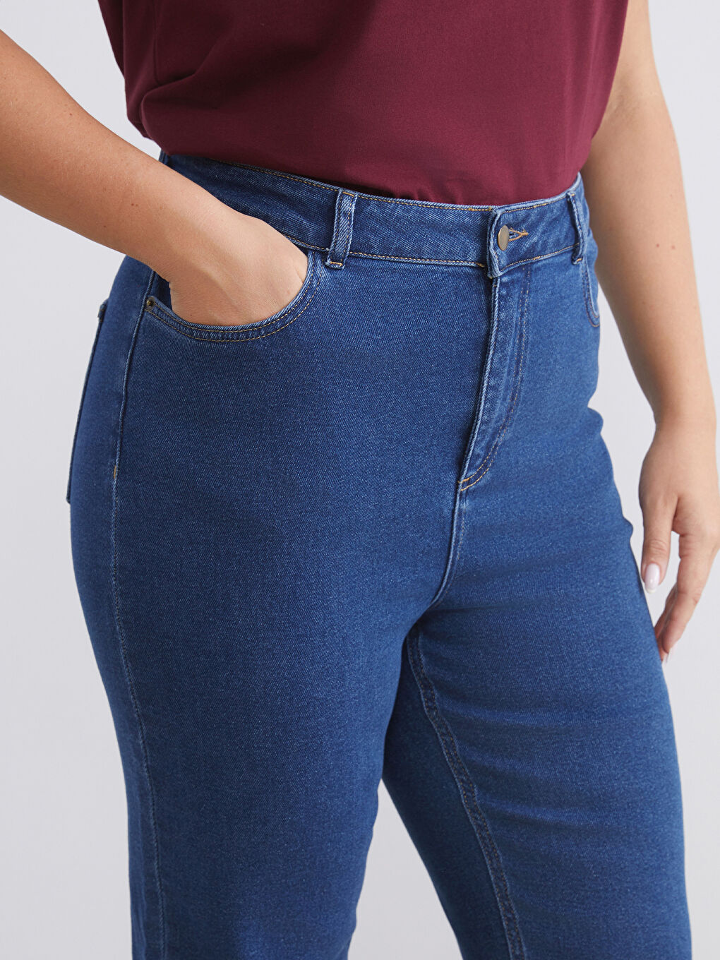 Lacivert Büyük Beden Flare Kadın Jean Pantolon-3