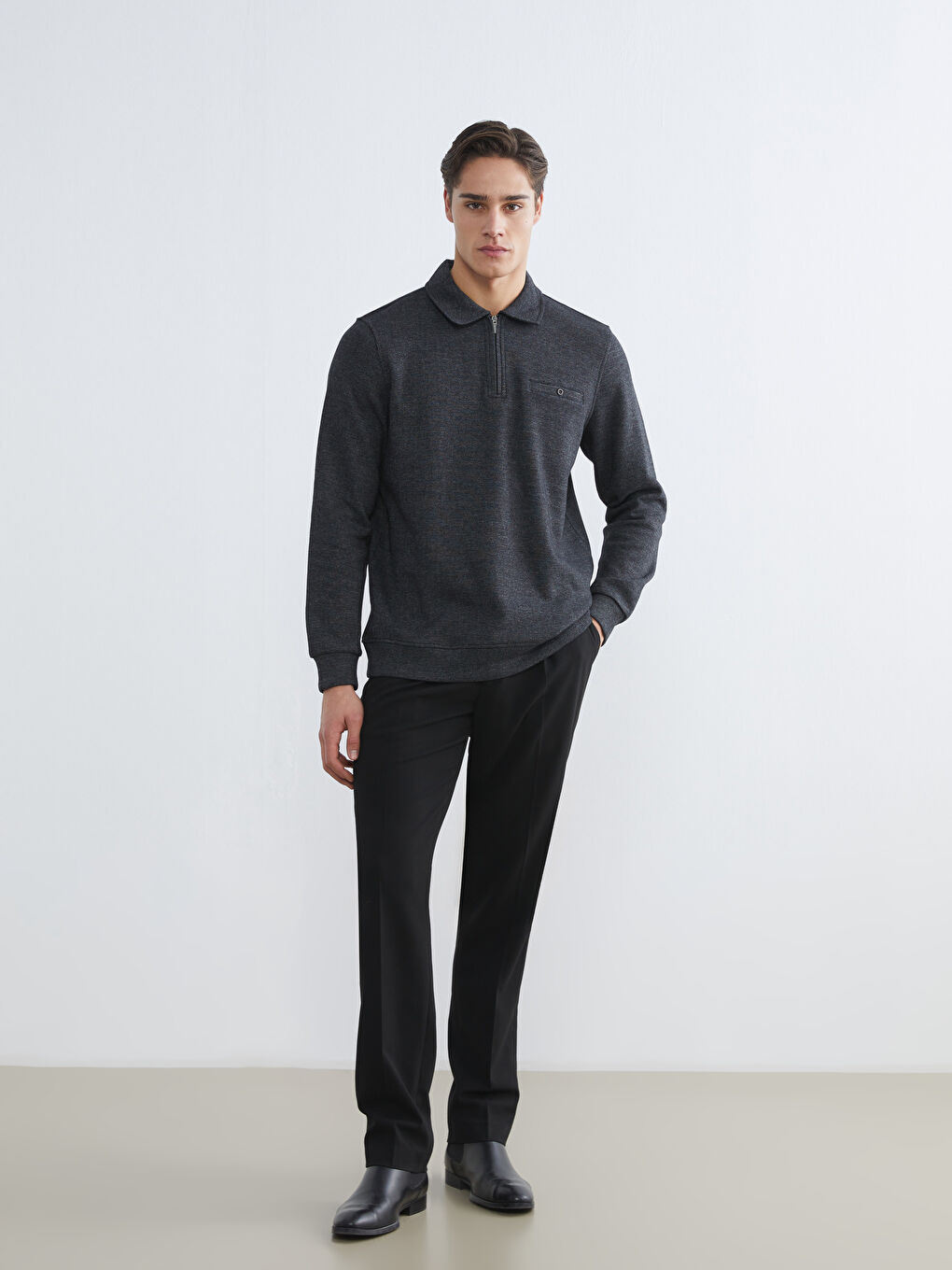 Siyah Polo Yaka Erkek Sweatshirt-1