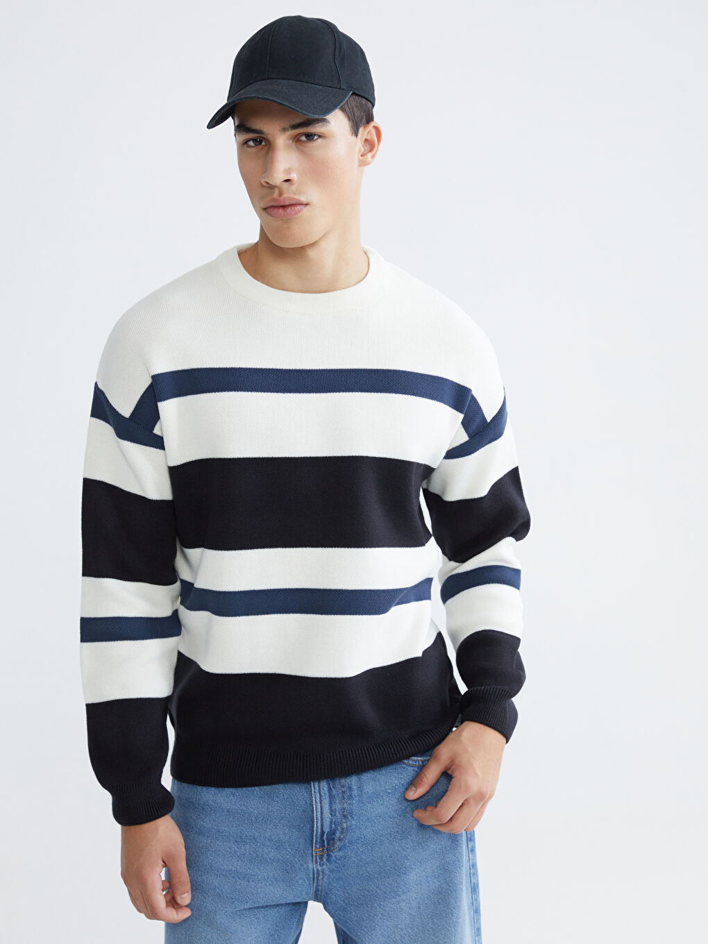 Lacivert Bisiklet Yaka Çizgili Erkek Triko Kazak