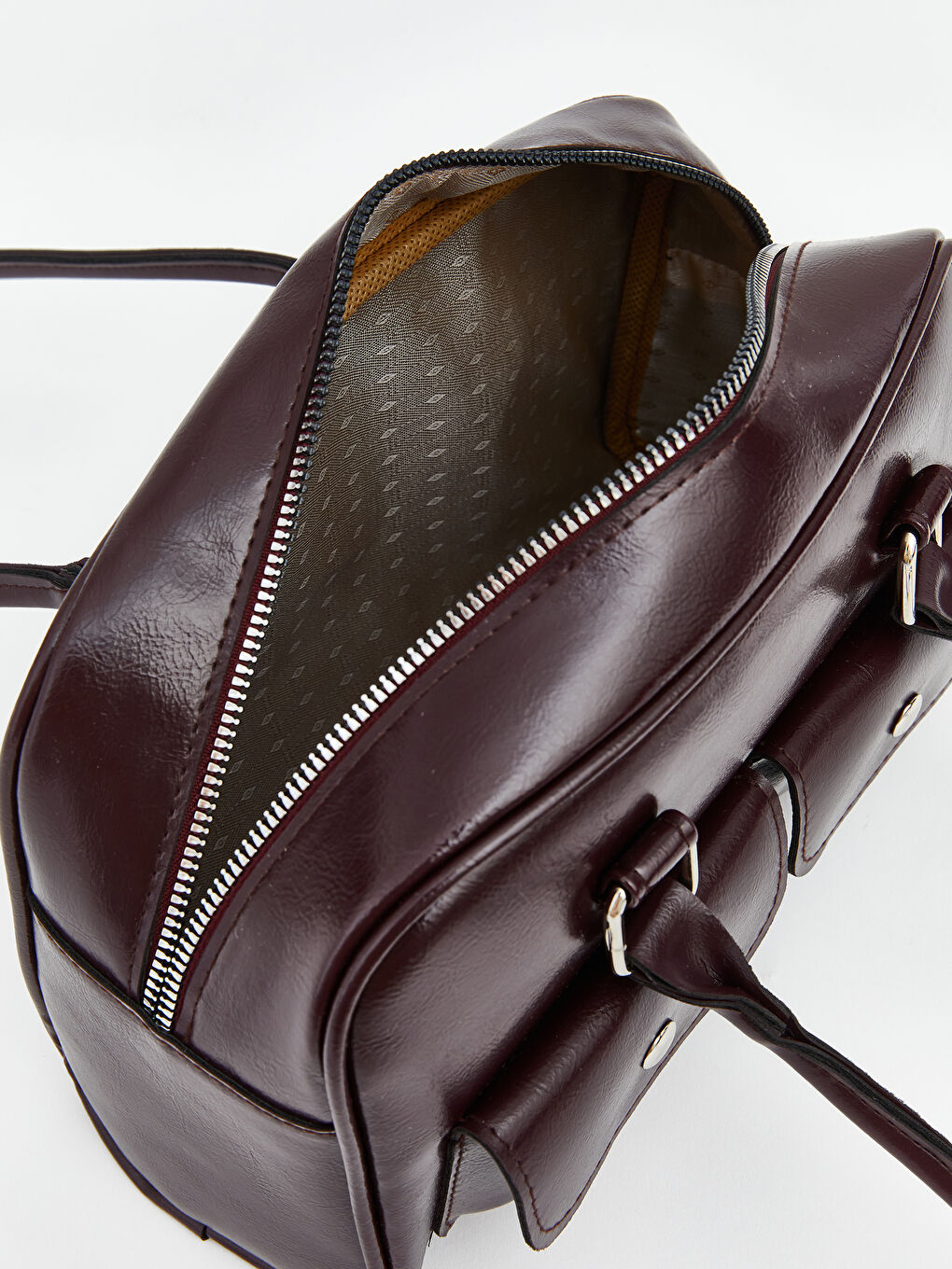 Bordo Deri Görünümlü Kadın Baget Çanta-3