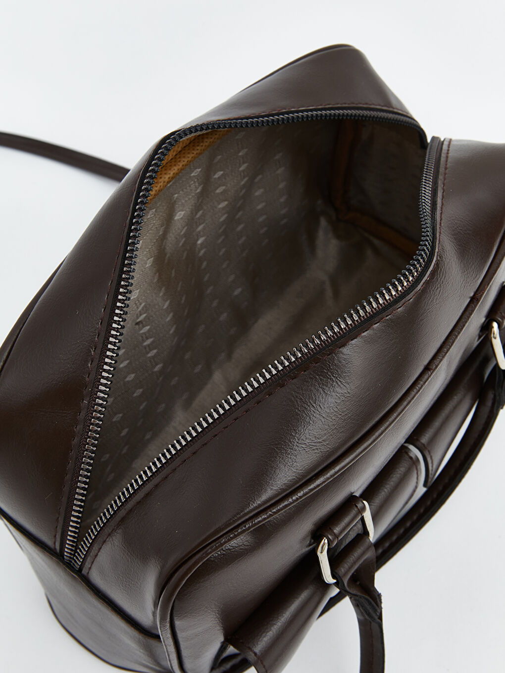 Kahverengi Deri Görünümlü Kadın Baget Çanta-2