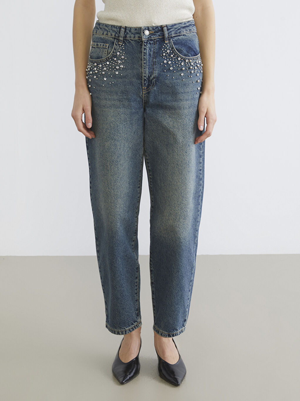 İndigo Barrel Fit Taşlı Kadın Jean Pantolon-1