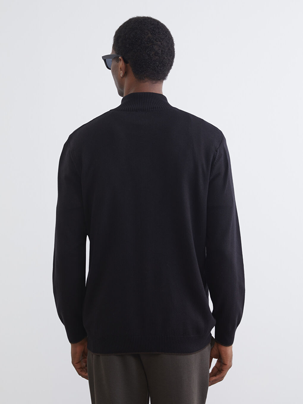 Siyah Dik Yaka Erkek Triko Kazak-3