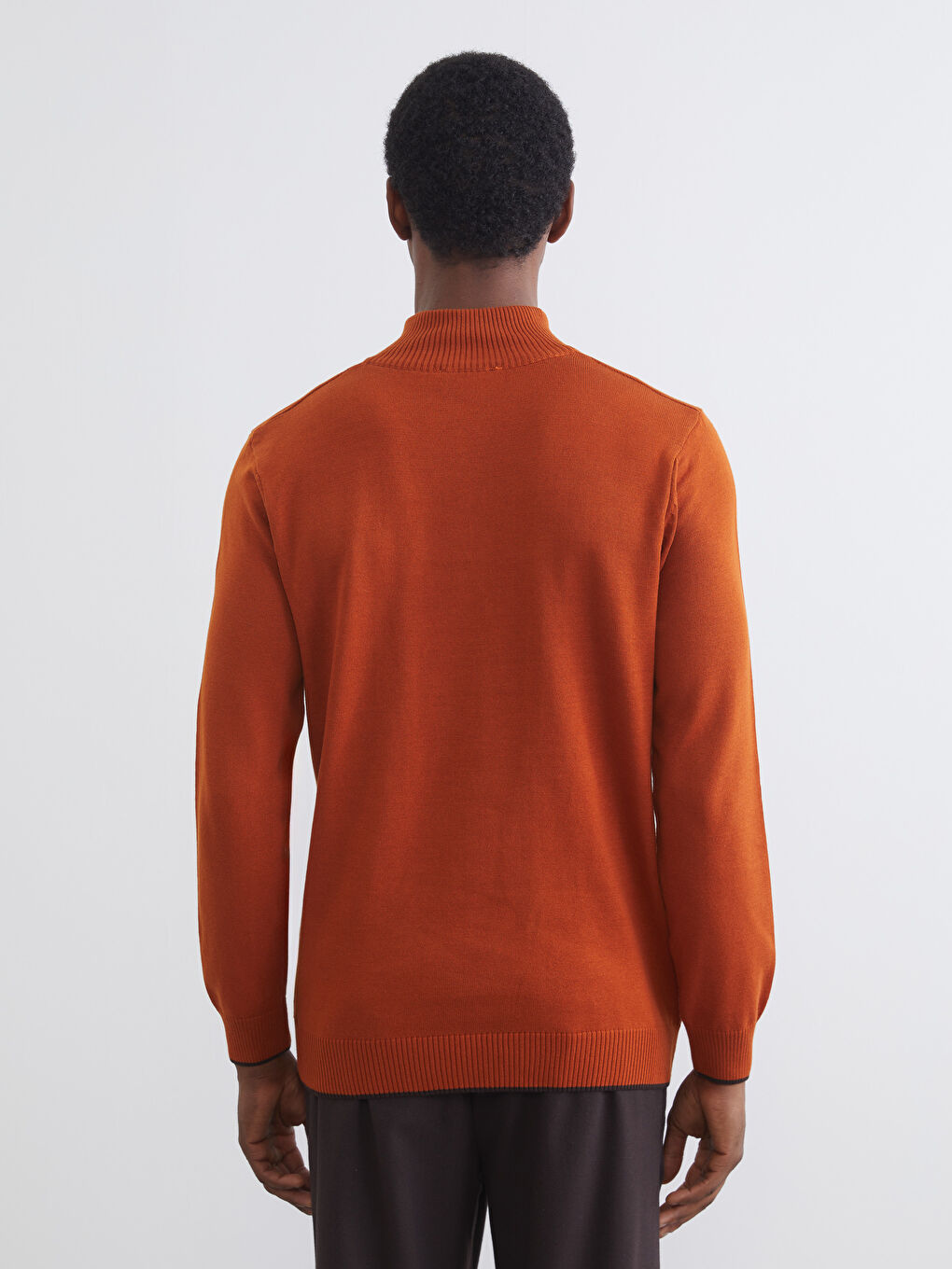 Turuncu Dik Yaka Erkek Triko Kazak-3