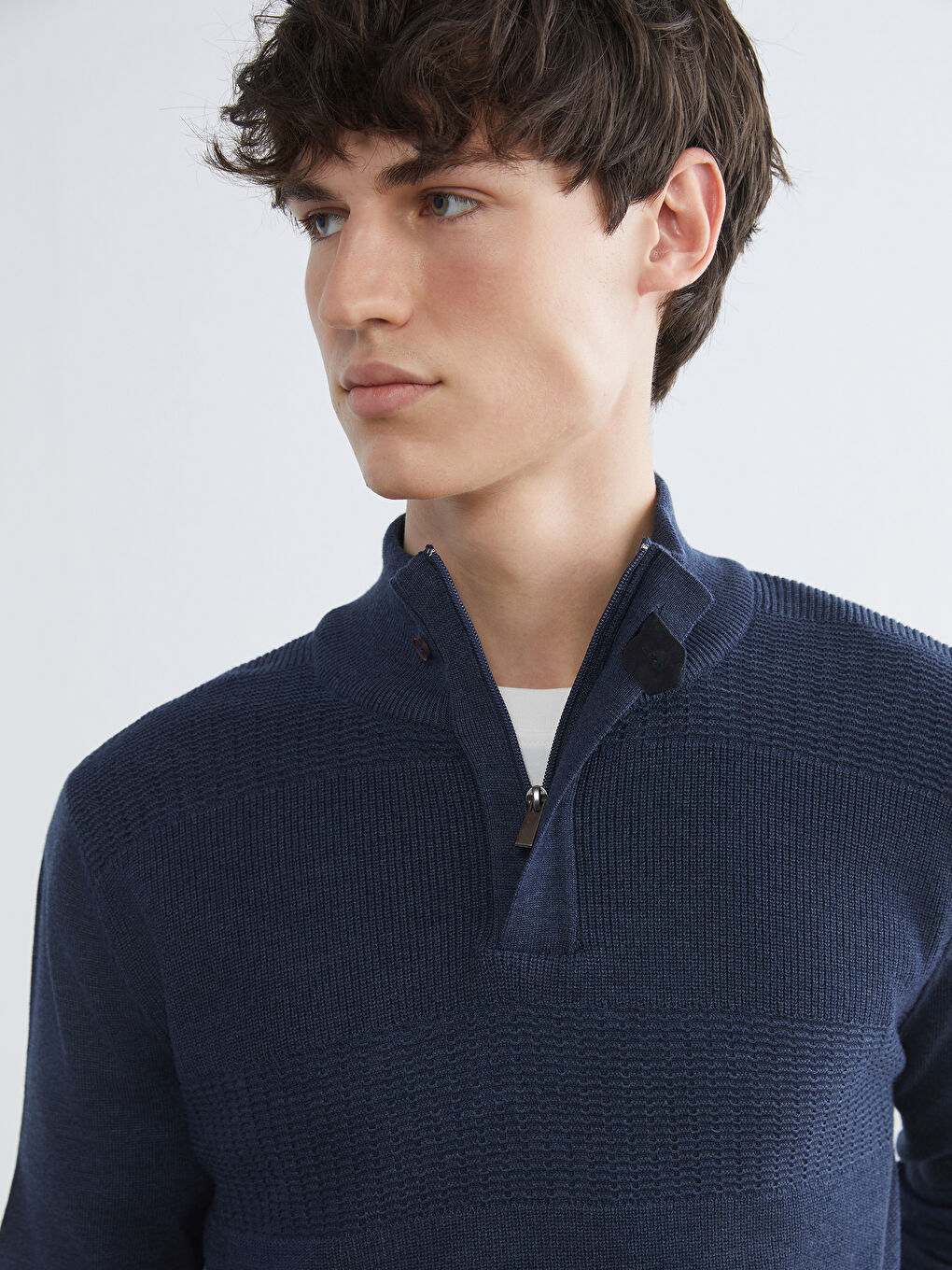 İndigo Dik Yaka Erkek Triko Kazak