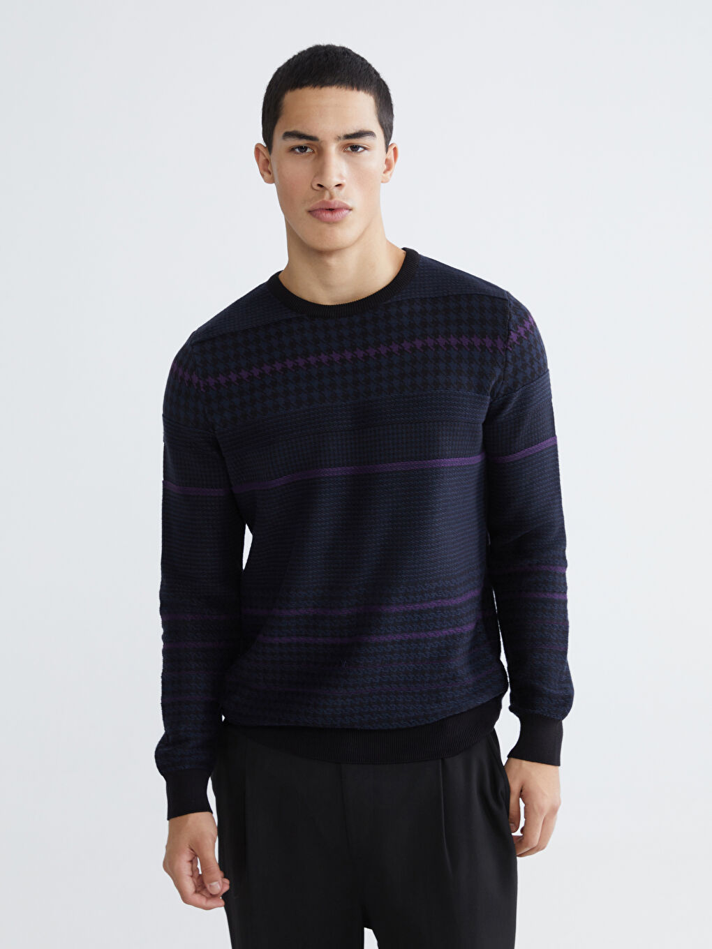 Siyah Bisiklet Yaka Çizgili Erkek Triko Kazak