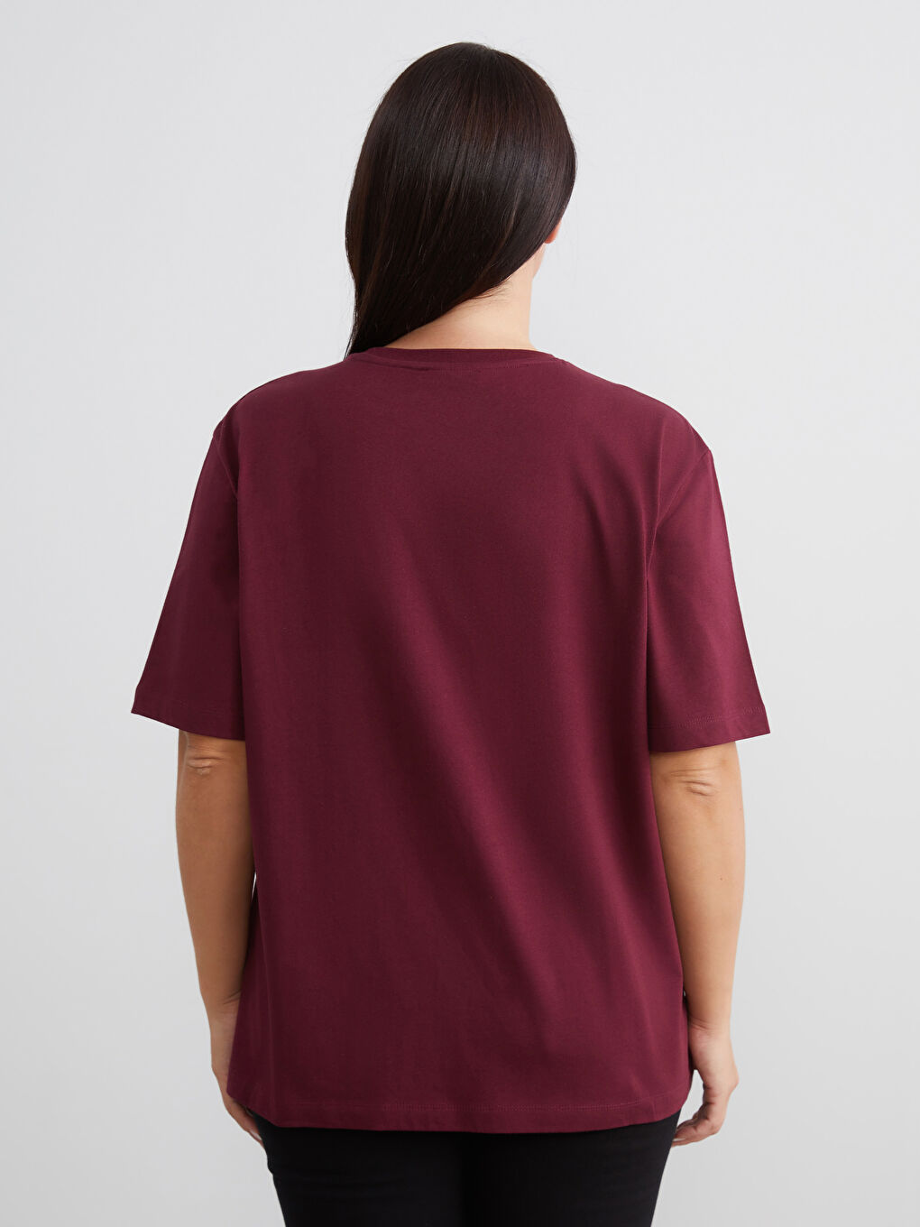 Bordo Büyük Beden Bisiklet Yaka Baskılı Kadın Tişört-3