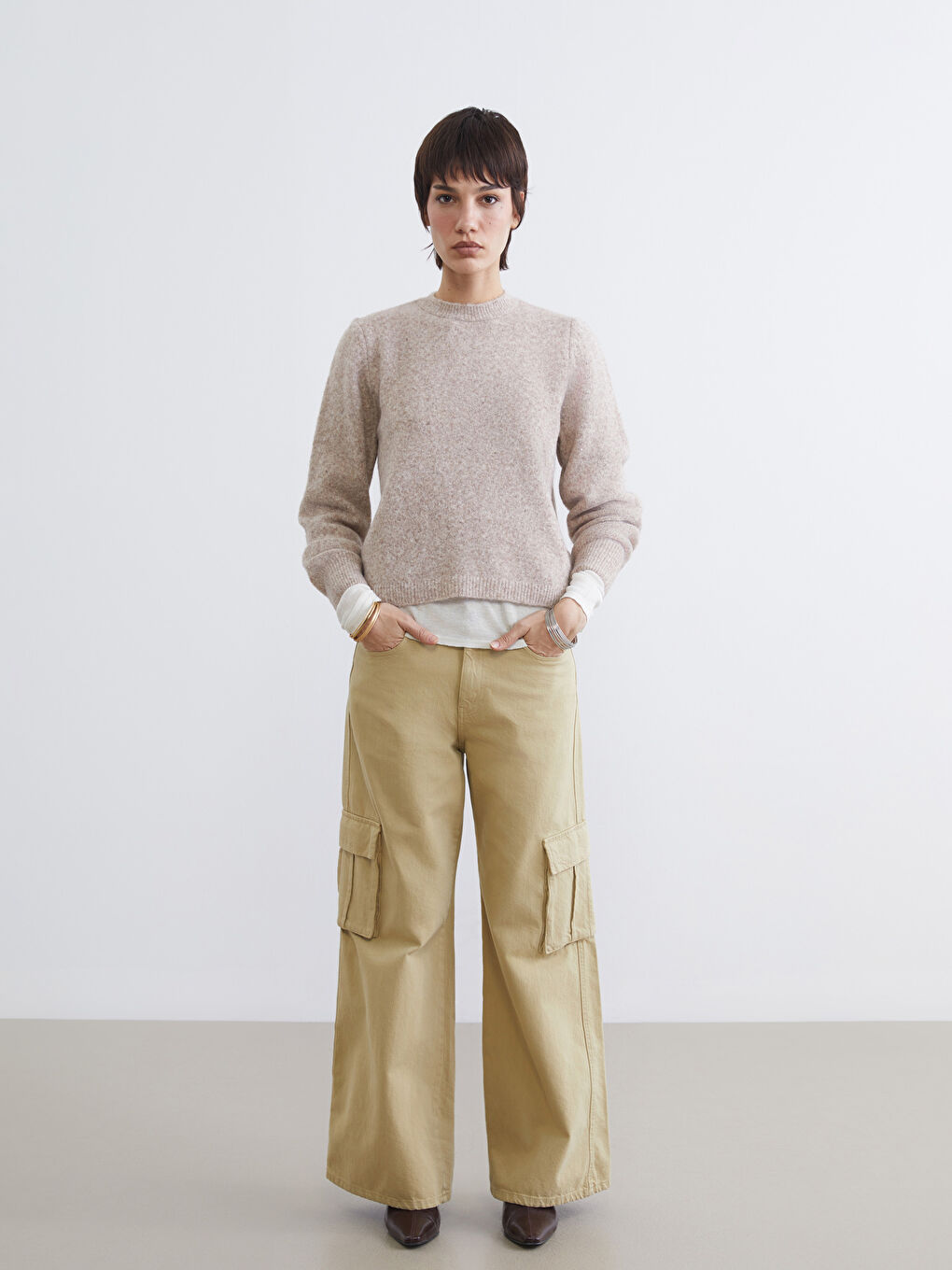 Women's Crew Neck Knit Sweater-1