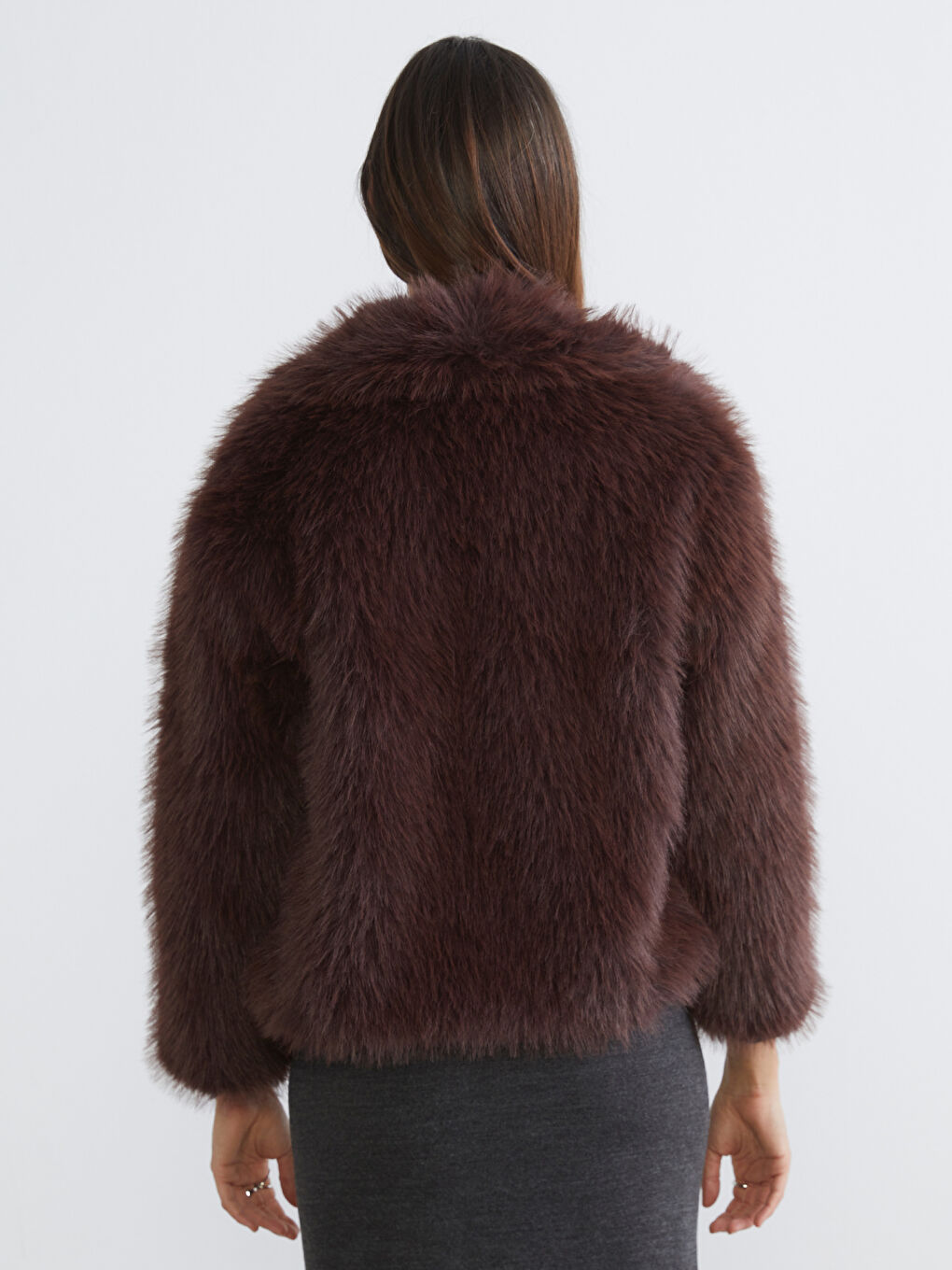 Kahverengi Ceket Yaka Kadın Kürk Mont-4