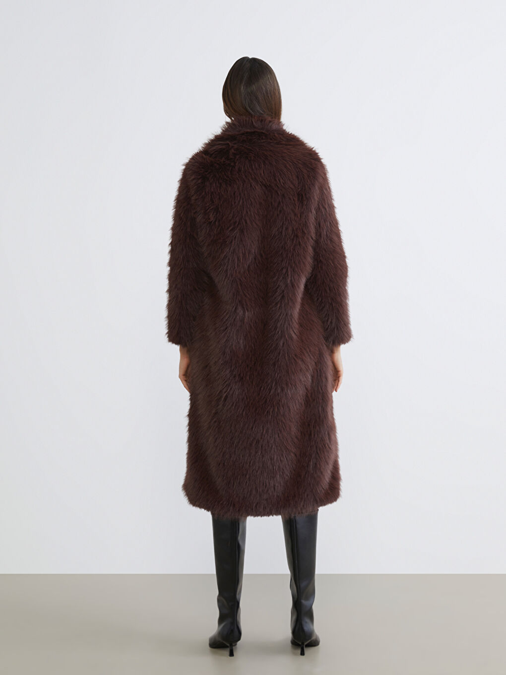 Kahverengi Ceket Yaka Kadın Kürk Kaban-4