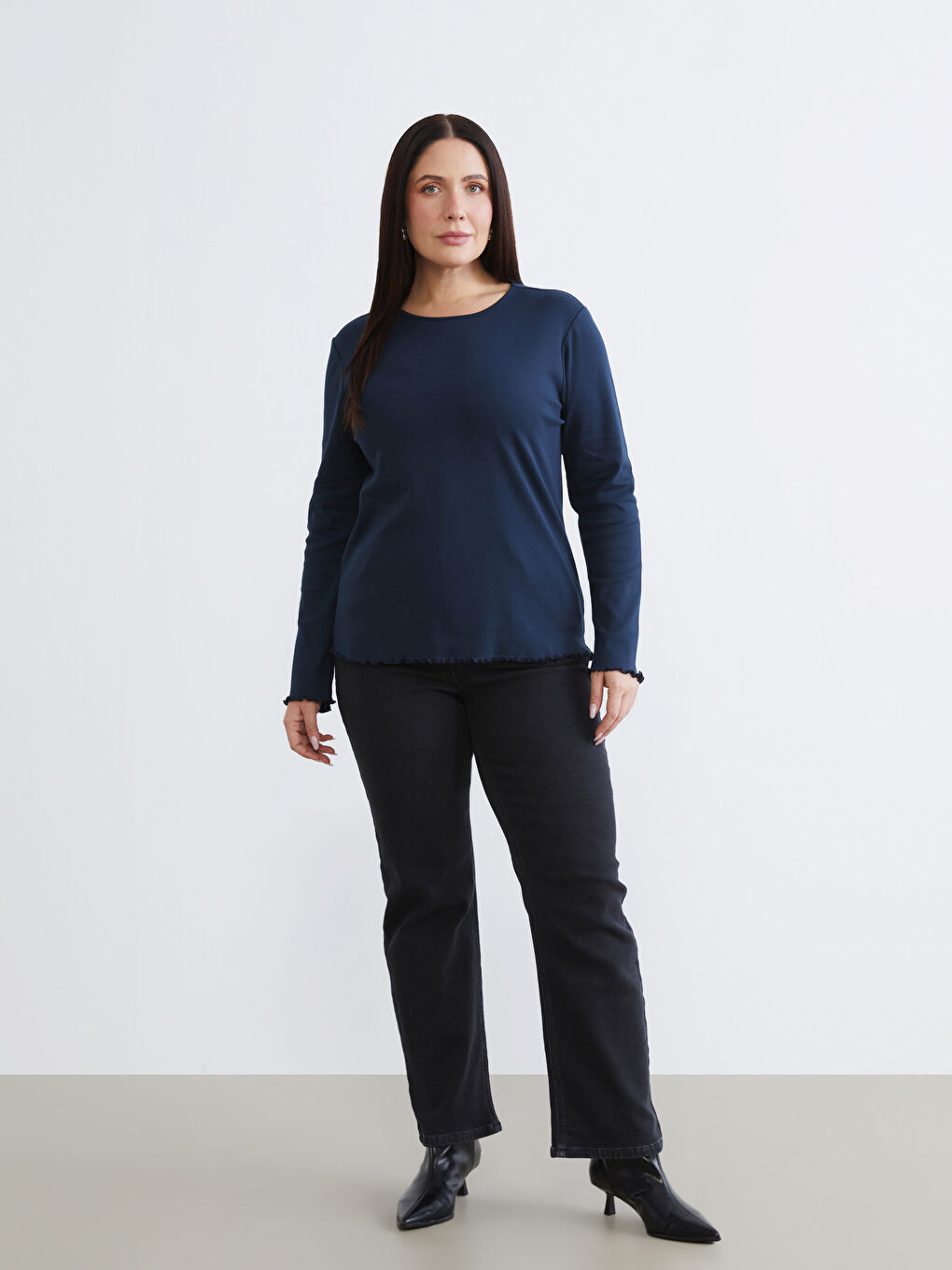 Lacivert Büyük Beden Bisiklet Yaka Kadın Tişört 2'li-11