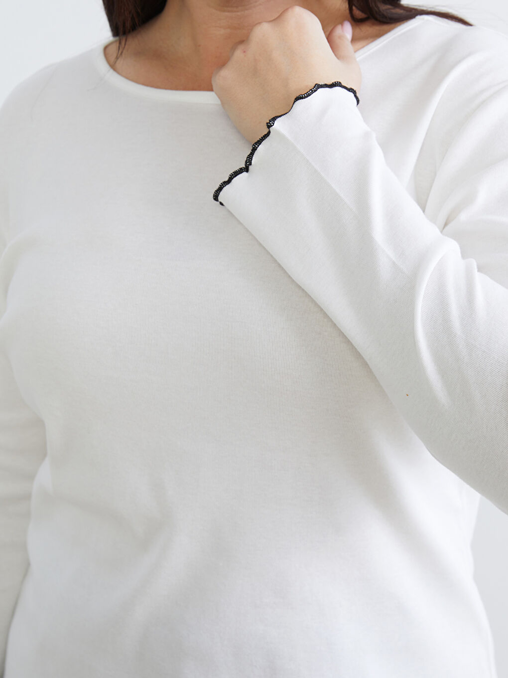 Siyah Büyük Beden Bisiklet Yaka Kadın Tişört 2'li-5