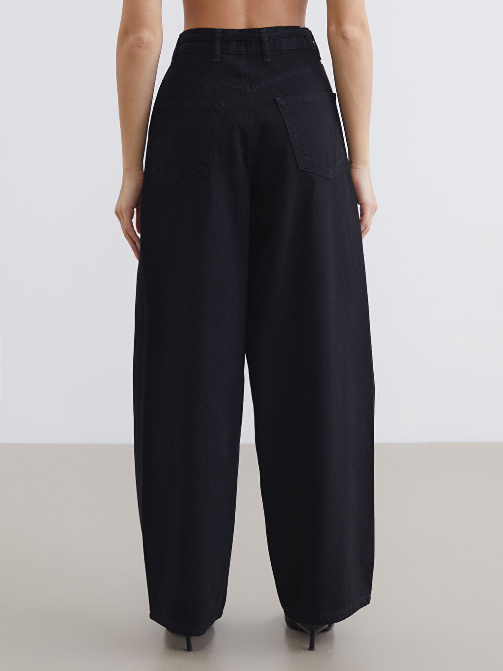 Siyah Baggy Fit Kadın Jean Pantolon-3