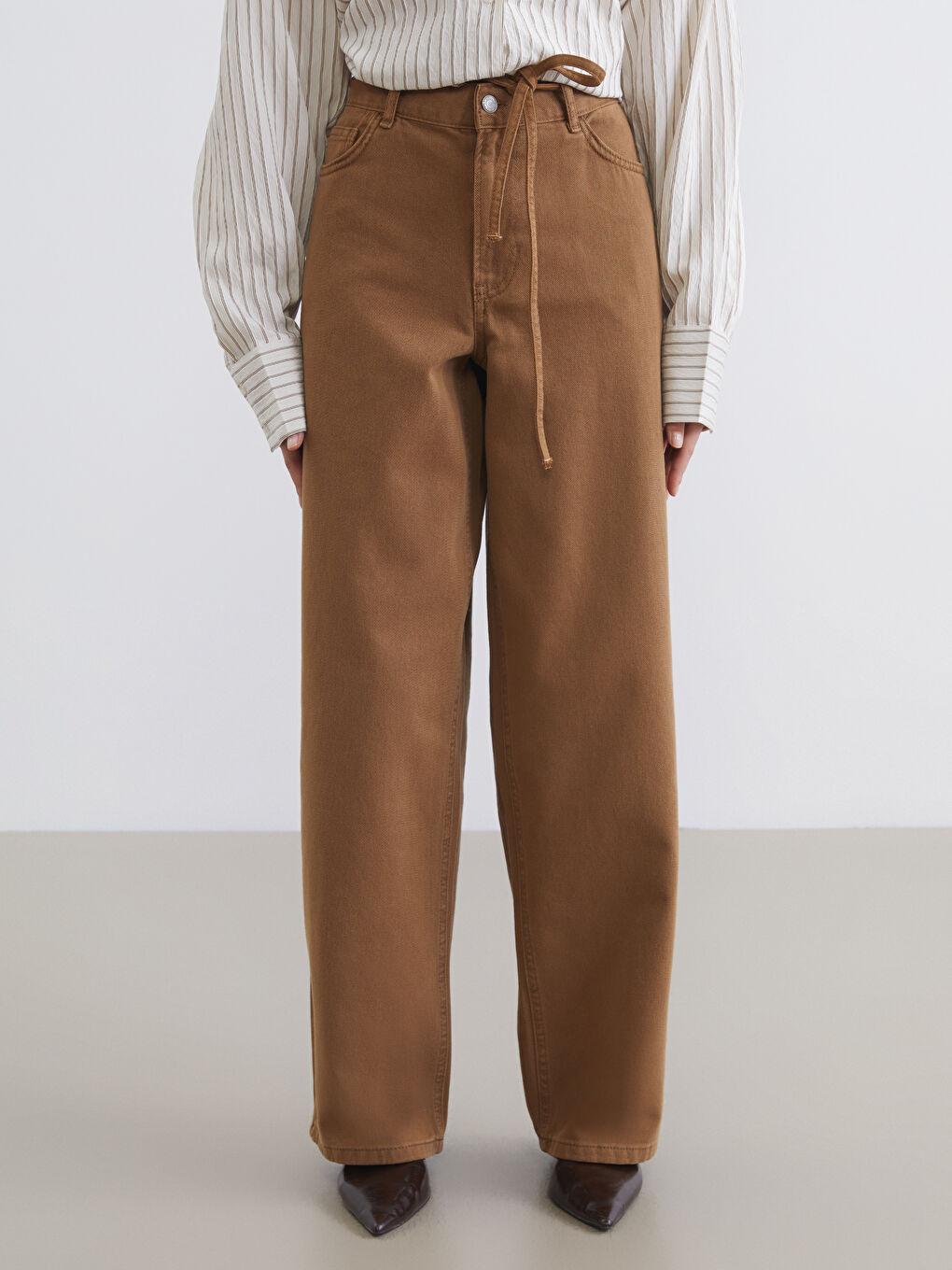 Kahverengi Baggy Fit Kadın Jean Pantolon-1