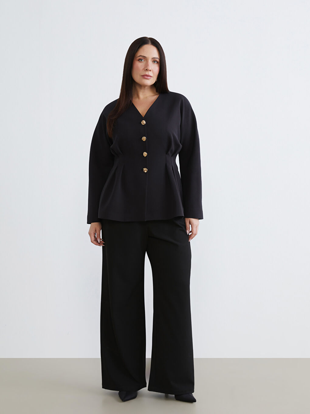 Siyah Büyük Beden V Yaka Kadın Ceket-5