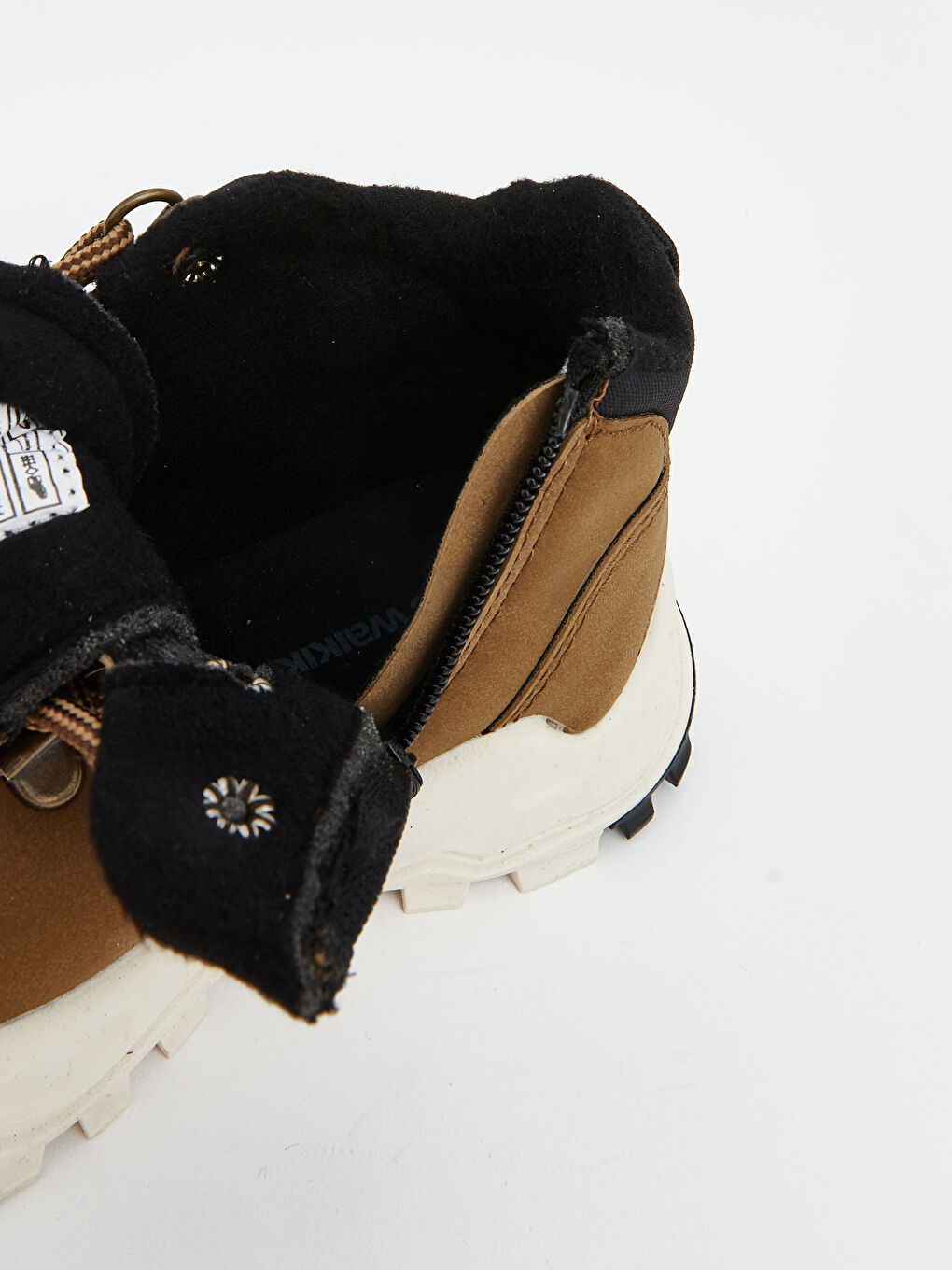 Bej Erkek Bebek Bot-6